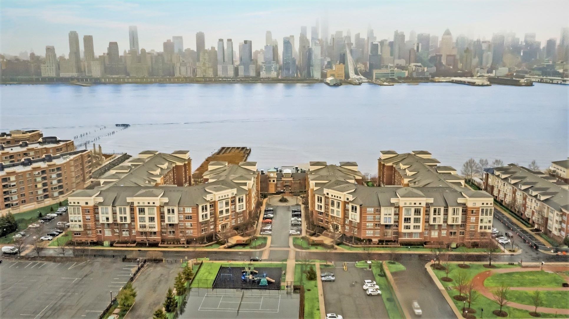 26 AVENUE AT PORT IMPERIAL Unit 434