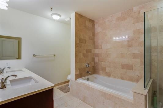 15 FREEDOM WAY Unit 401