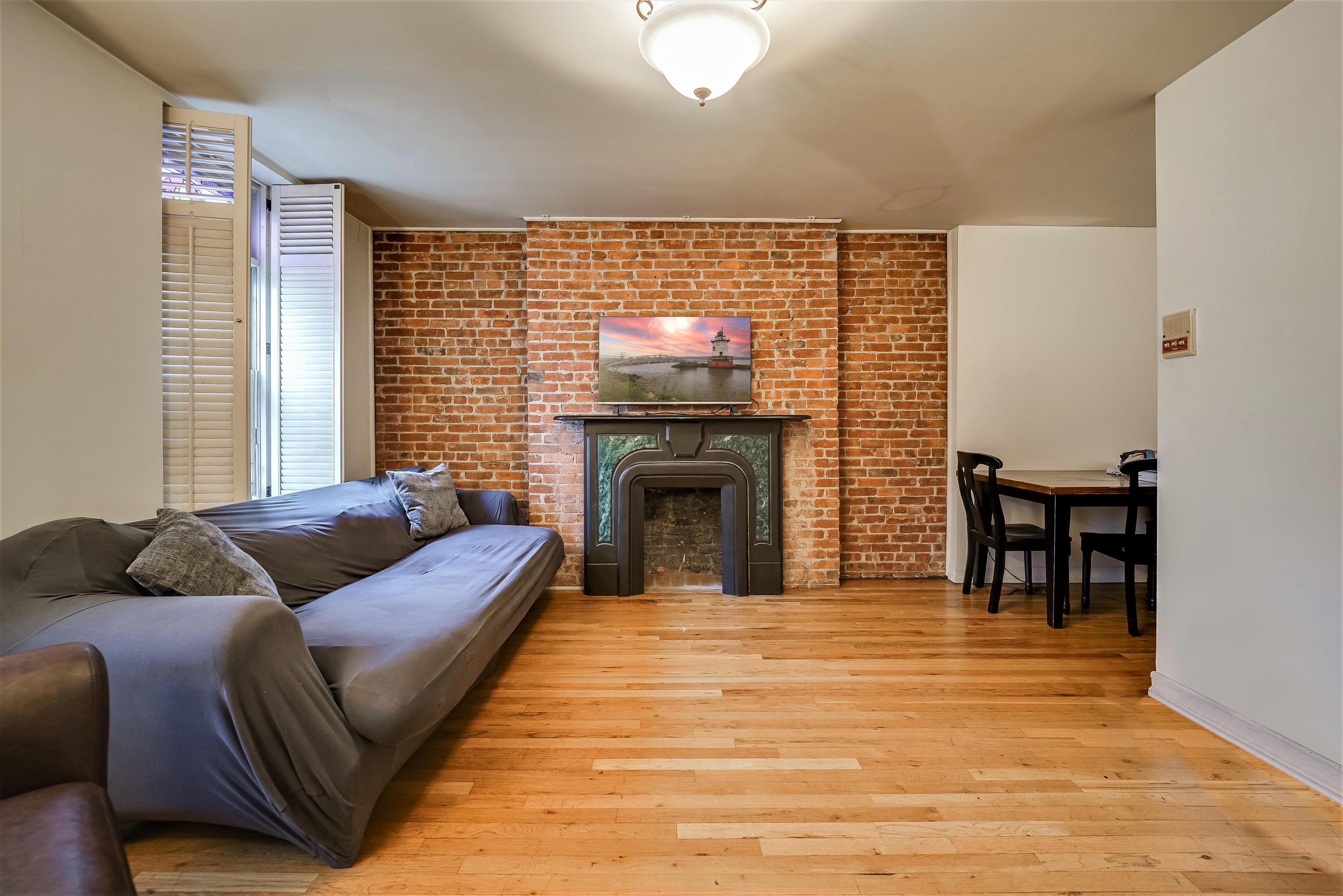 205 14TH ST Unit 3L