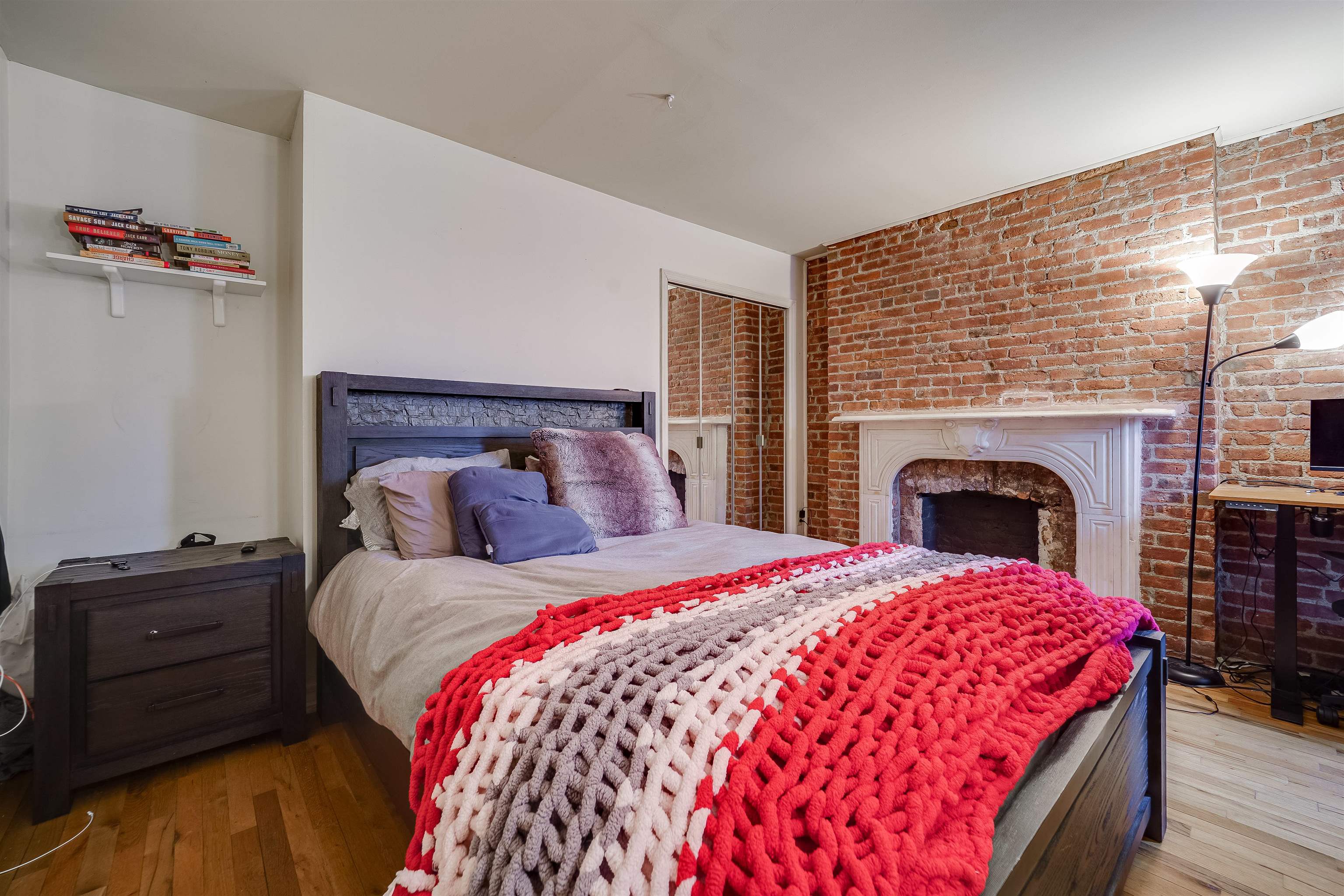 205 14TH ST Unit 3L