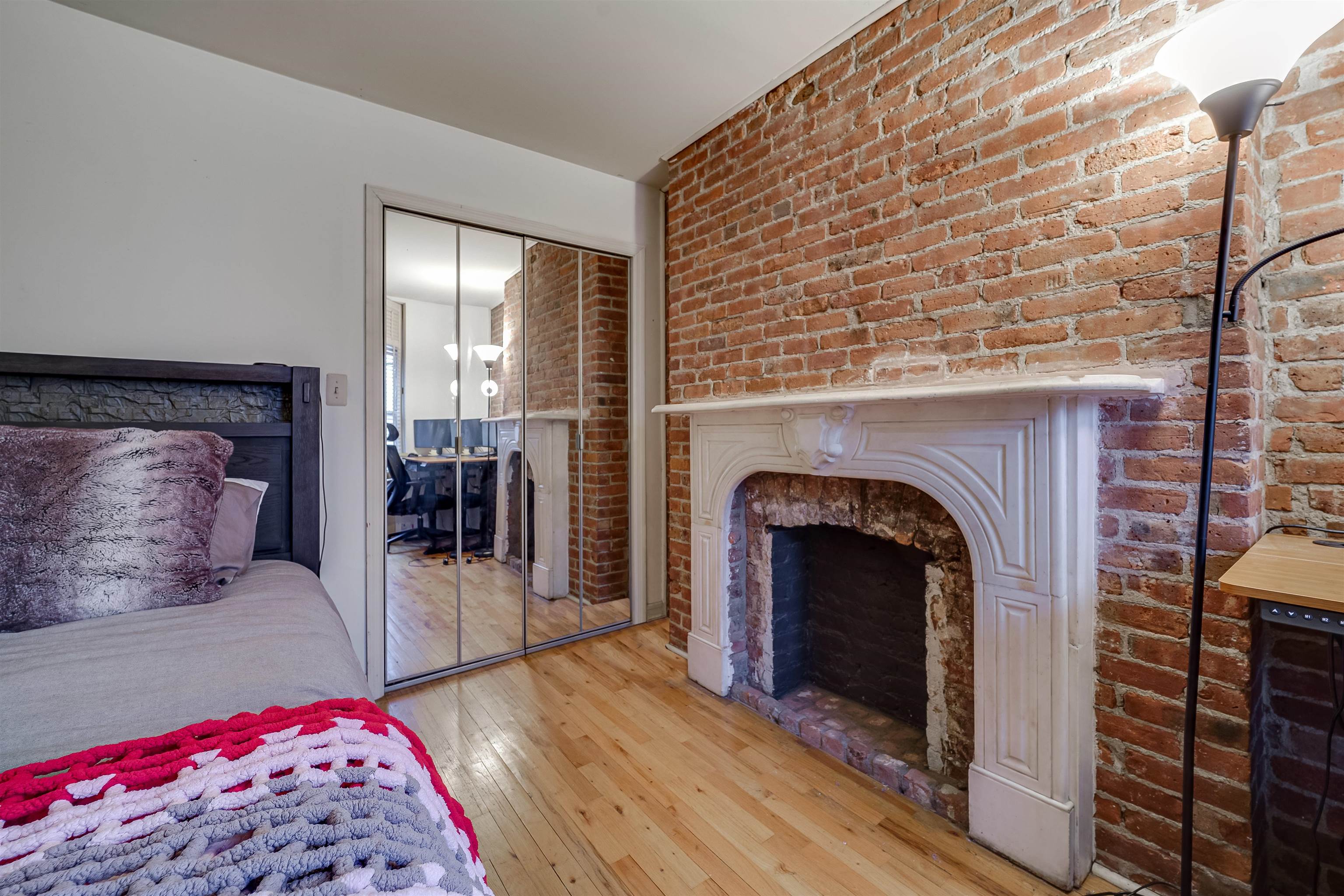205 14TH ST Unit 3L