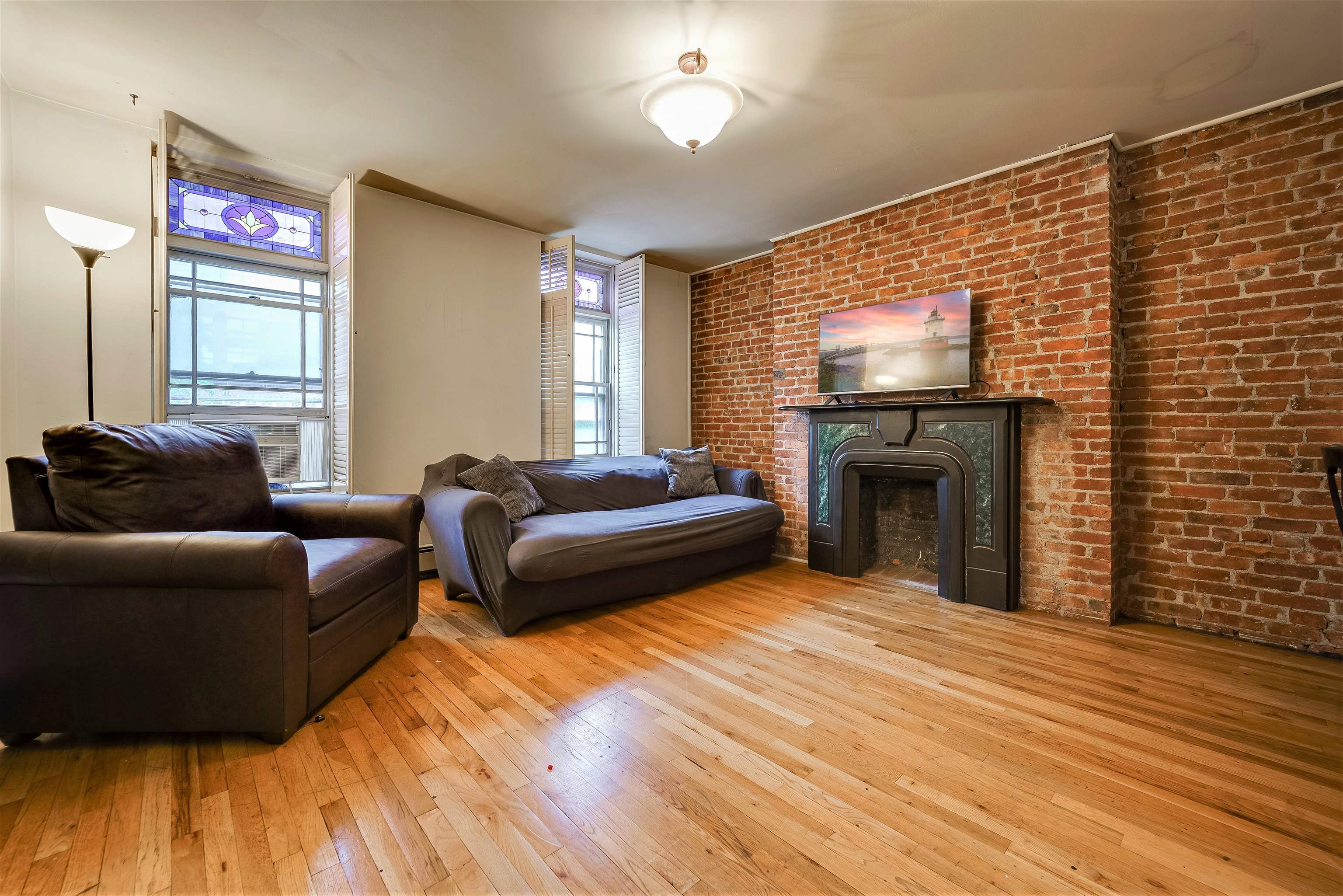 205 14TH ST Unit 3L