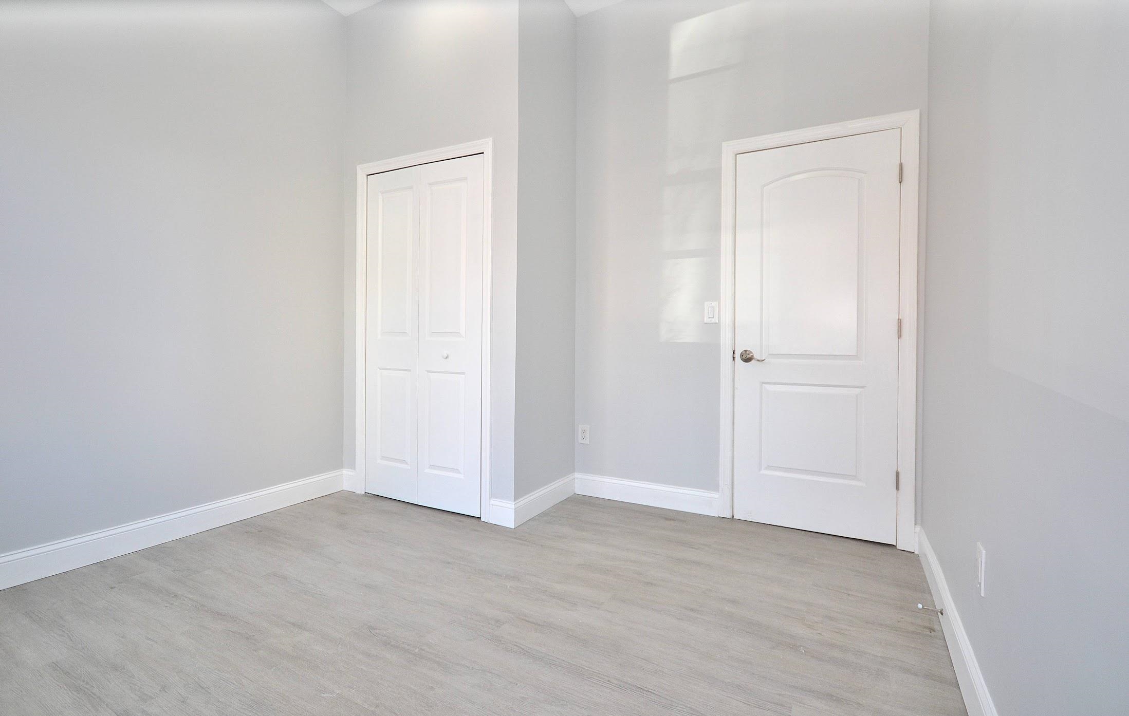 1515 KERRIGAN AVE