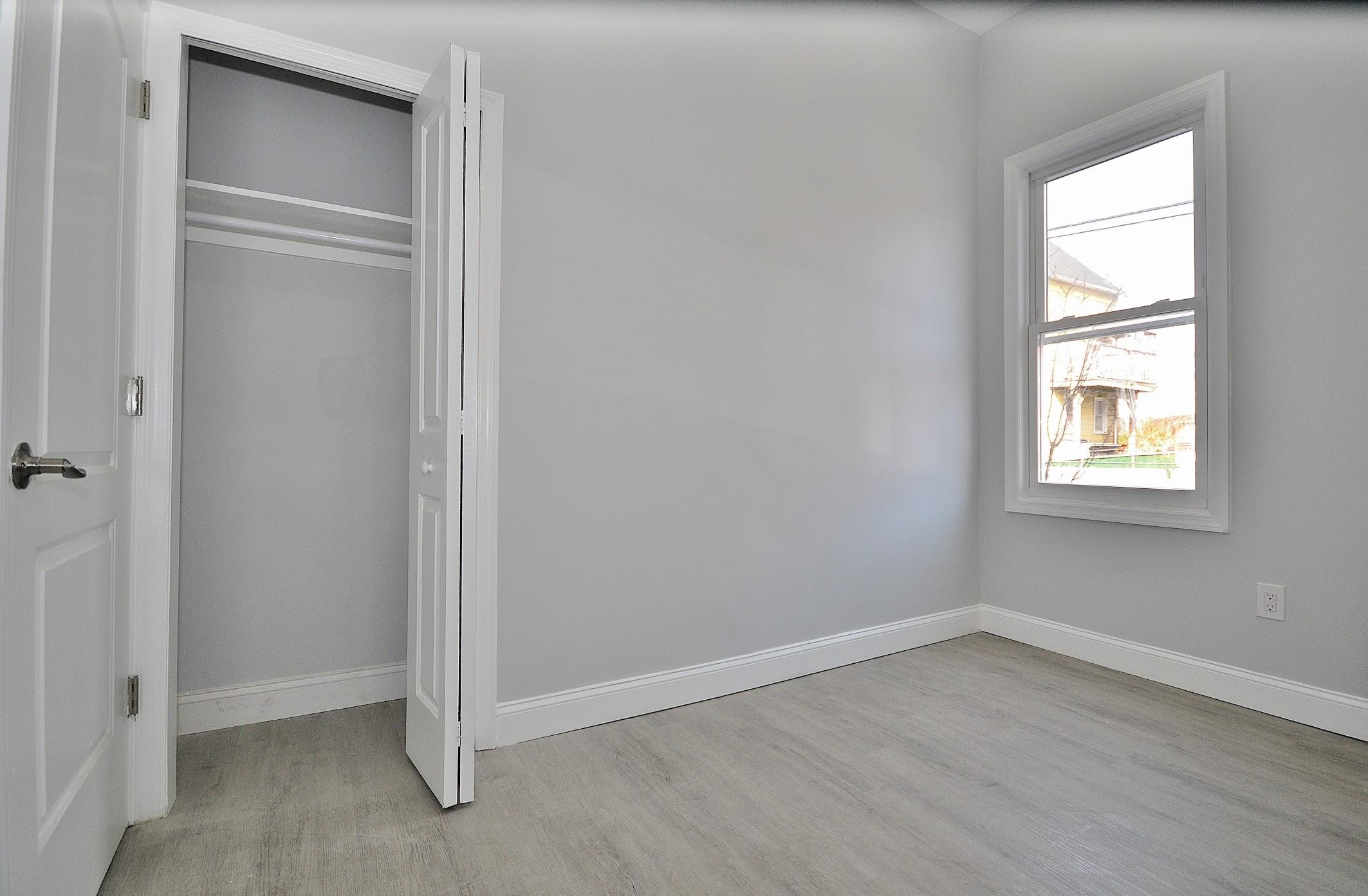 1515 KERRIGAN AVE