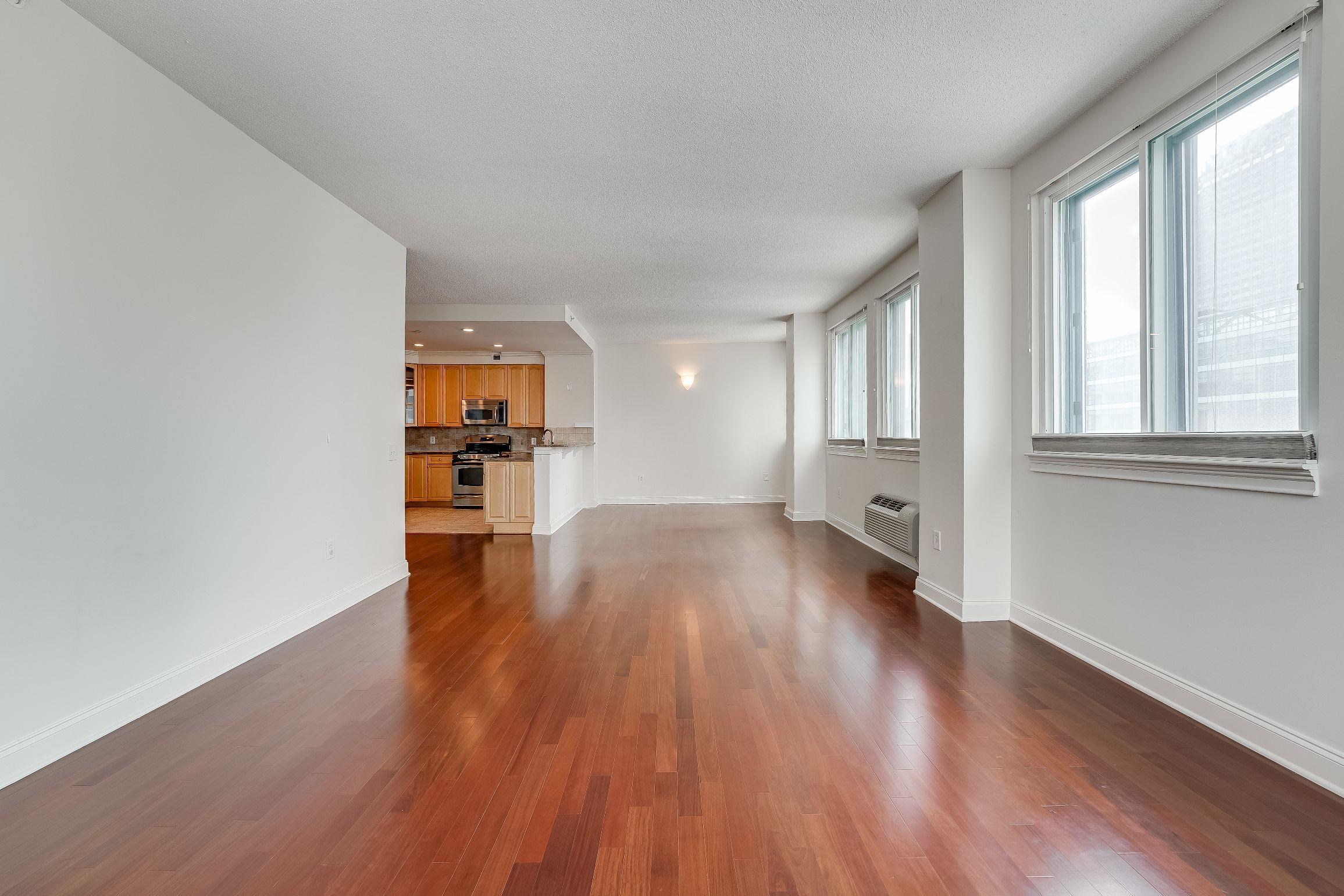311 WASHINGTON ST Unit 7D