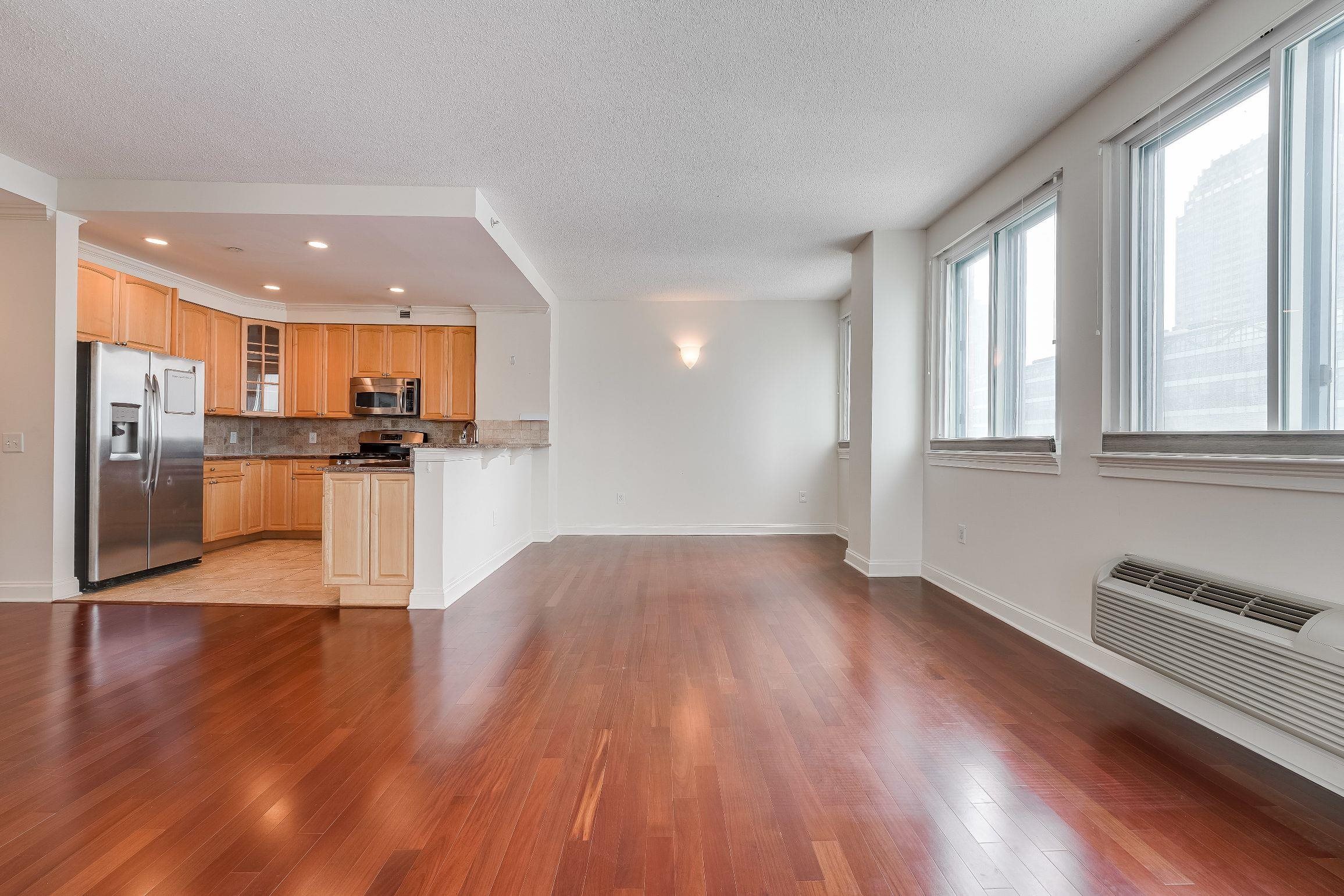 311 WASHINGTON ST Unit 7D