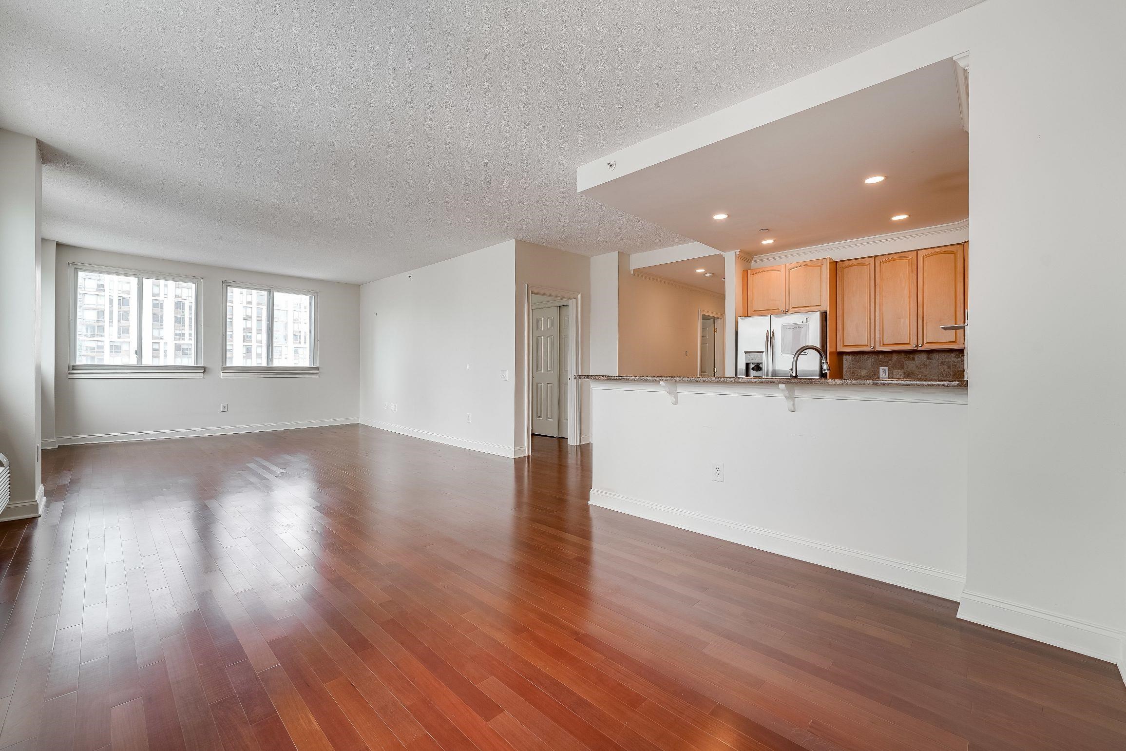 311 WASHINGTON ST Unit 7D