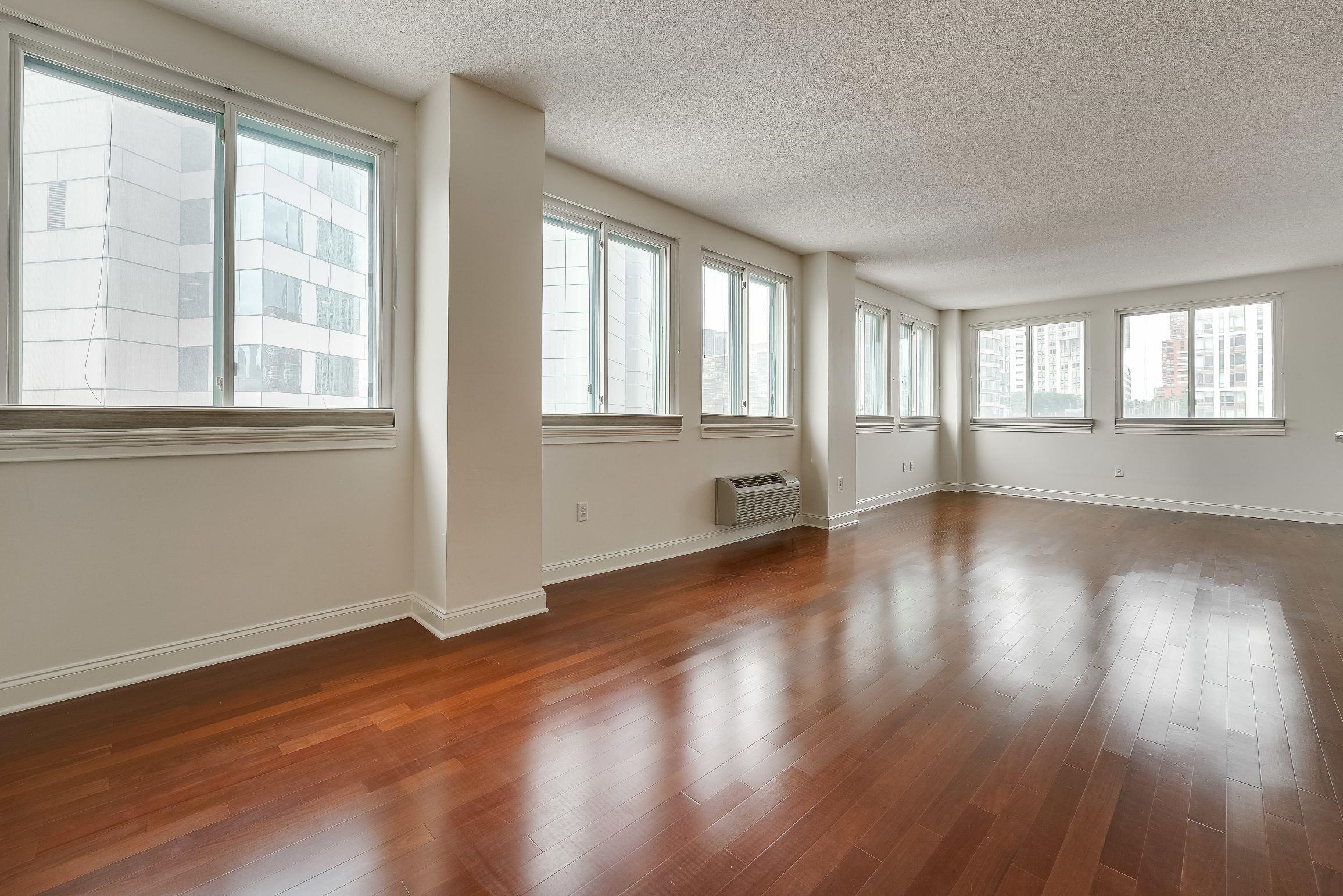 311 WASHINGTON ST Unit 7D