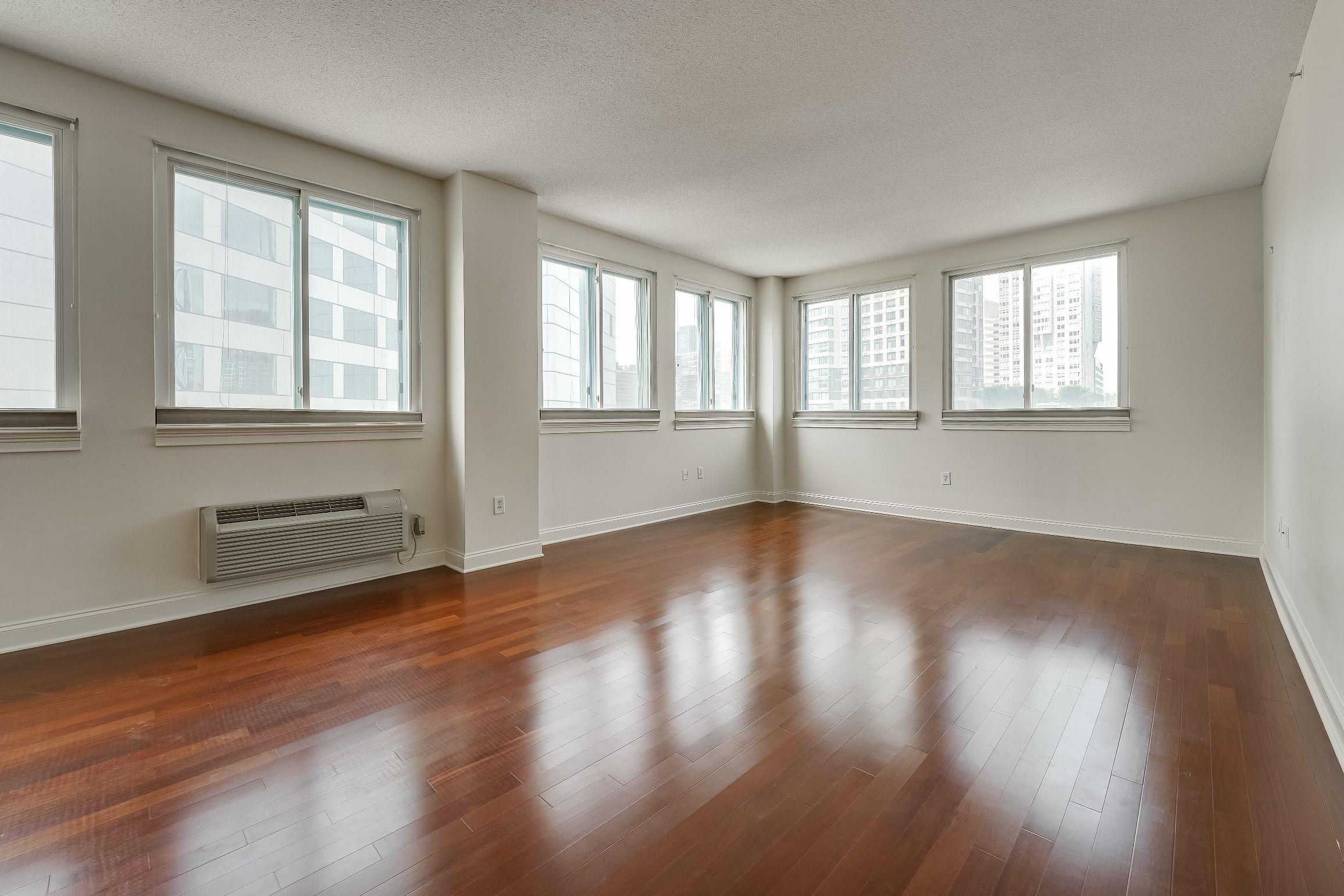 311 WASHINGTON ST Unit 7D