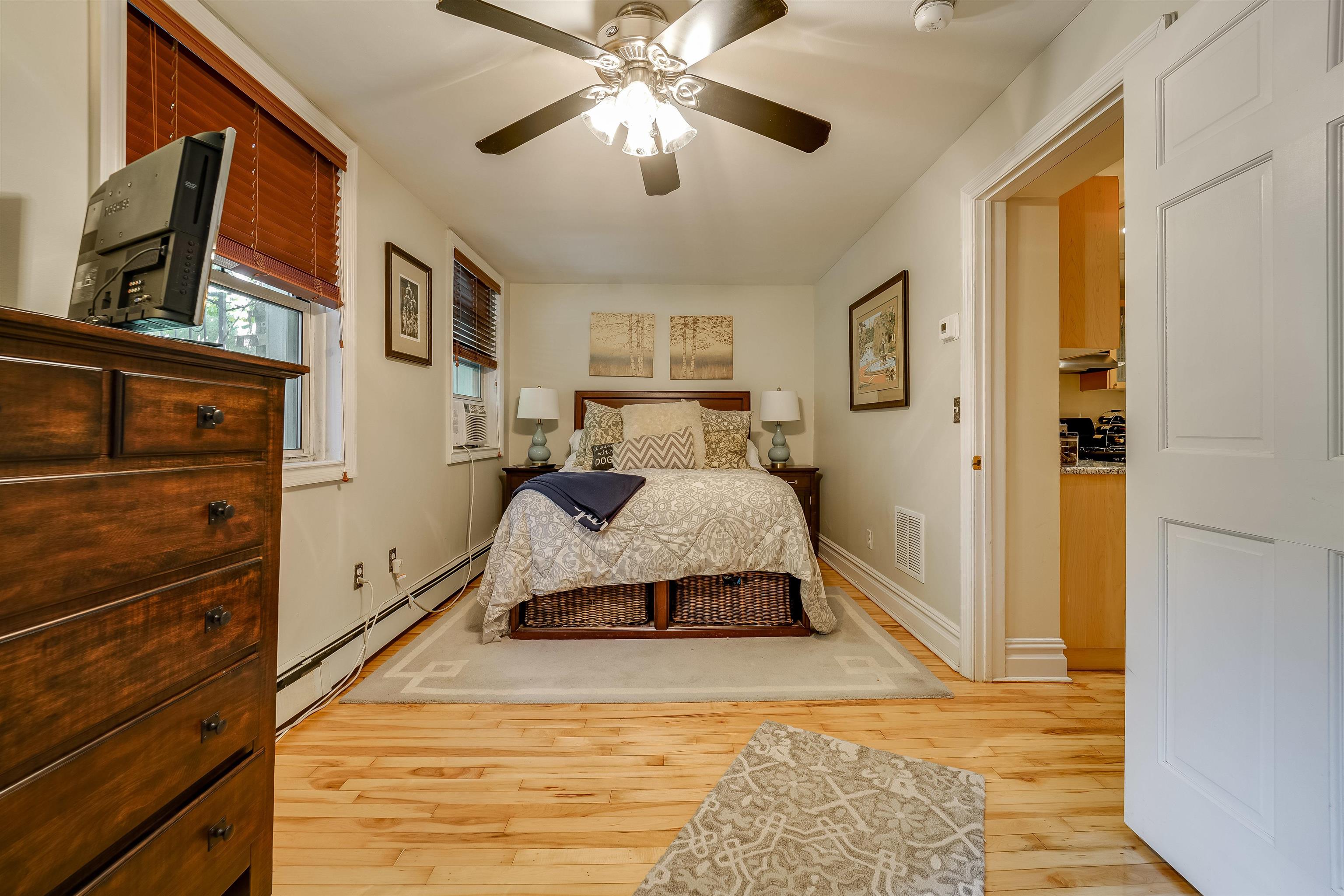 830 BLOOMFIELD ST Unit 1