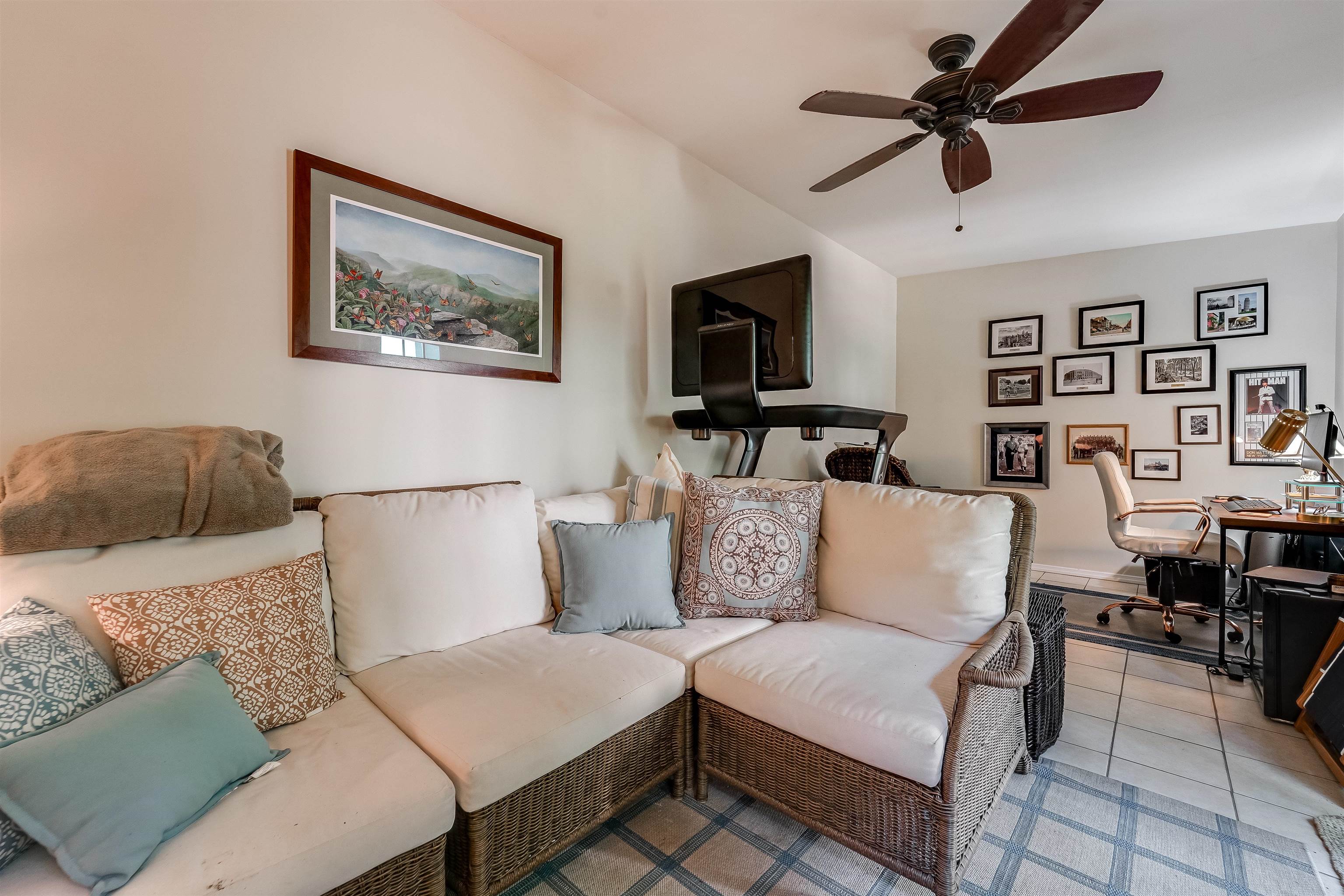830 BLOOMFIELD ST Unit 1