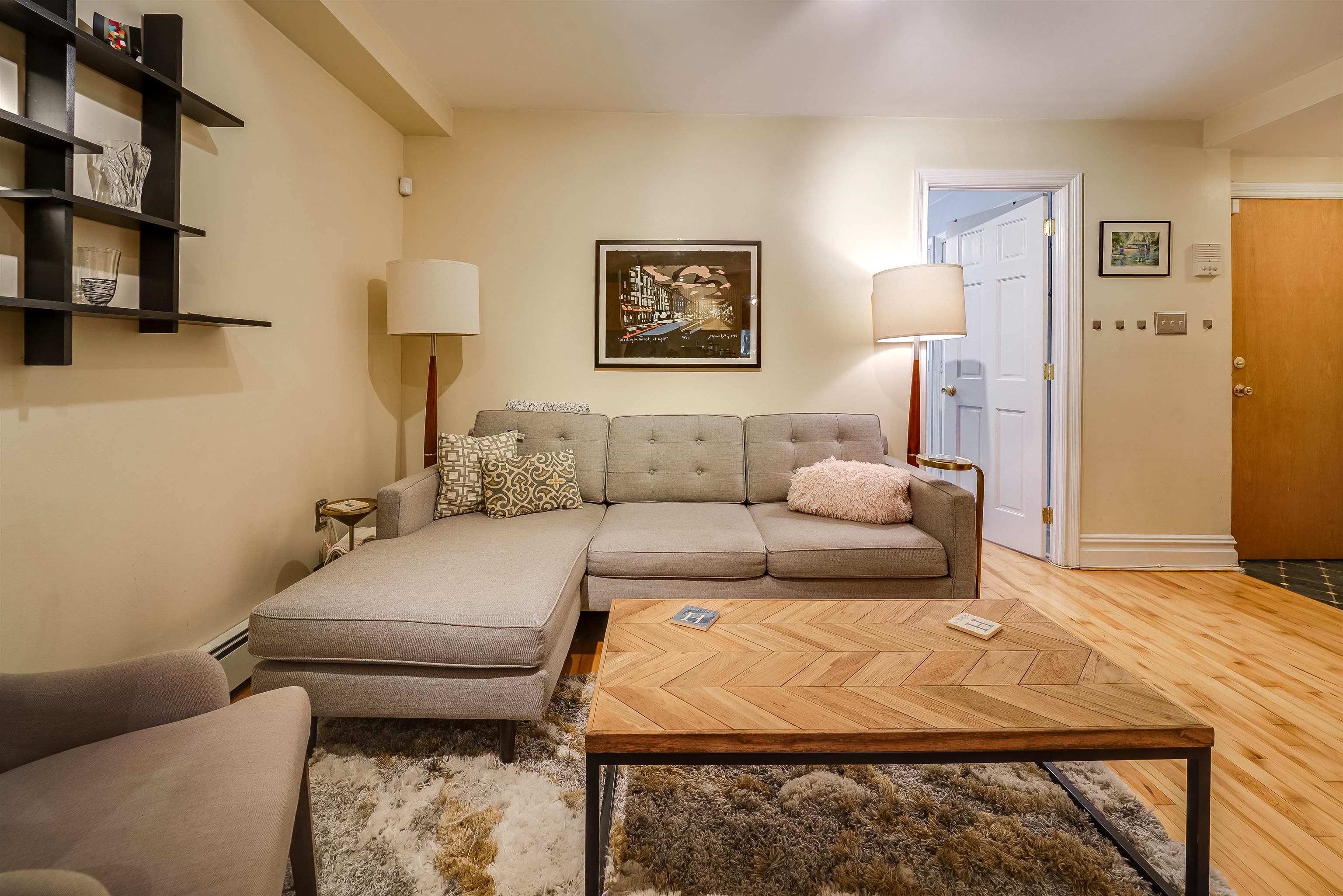 830 BLOOMFIELD ST Unit 1