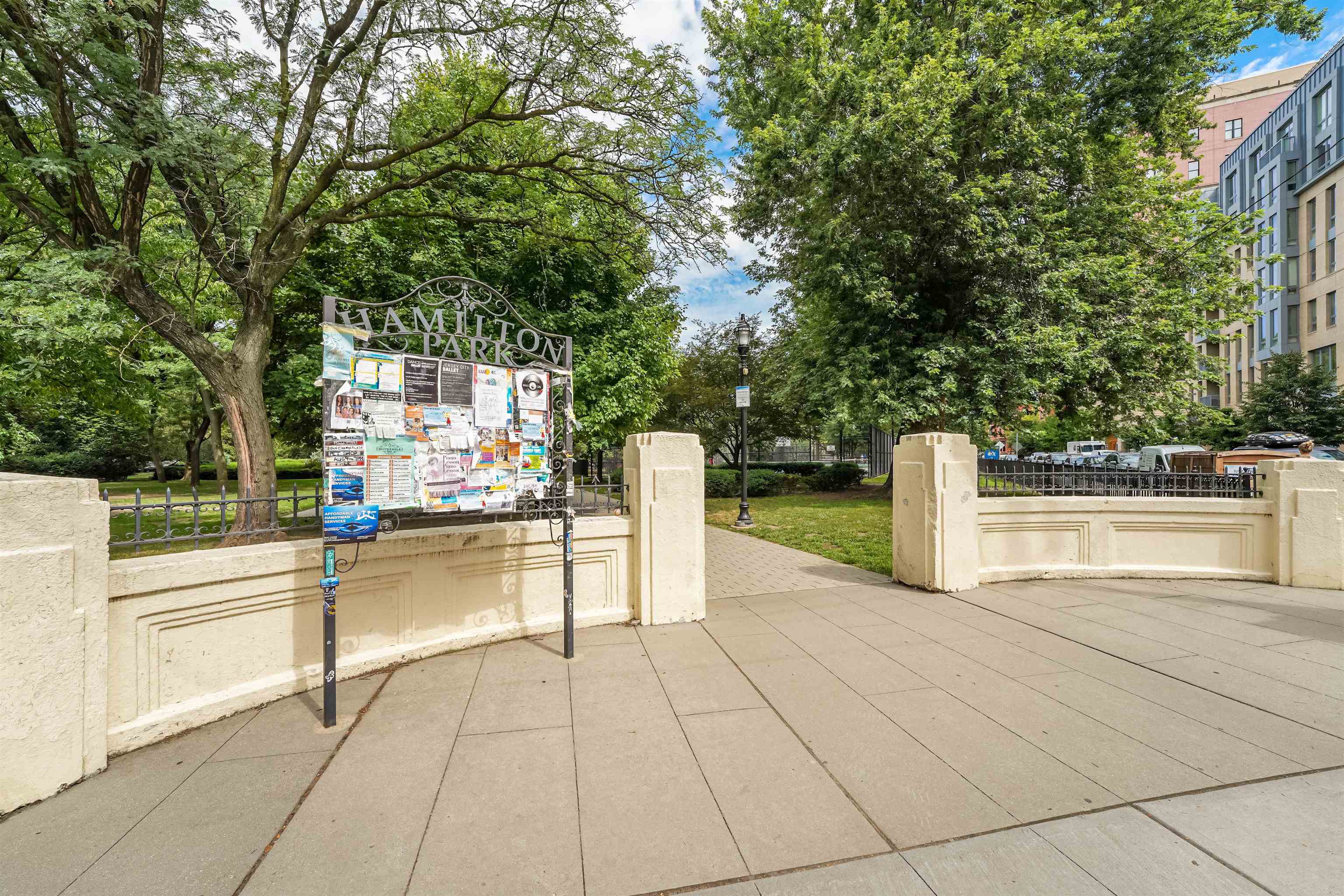 245 8TH ST Unit 303