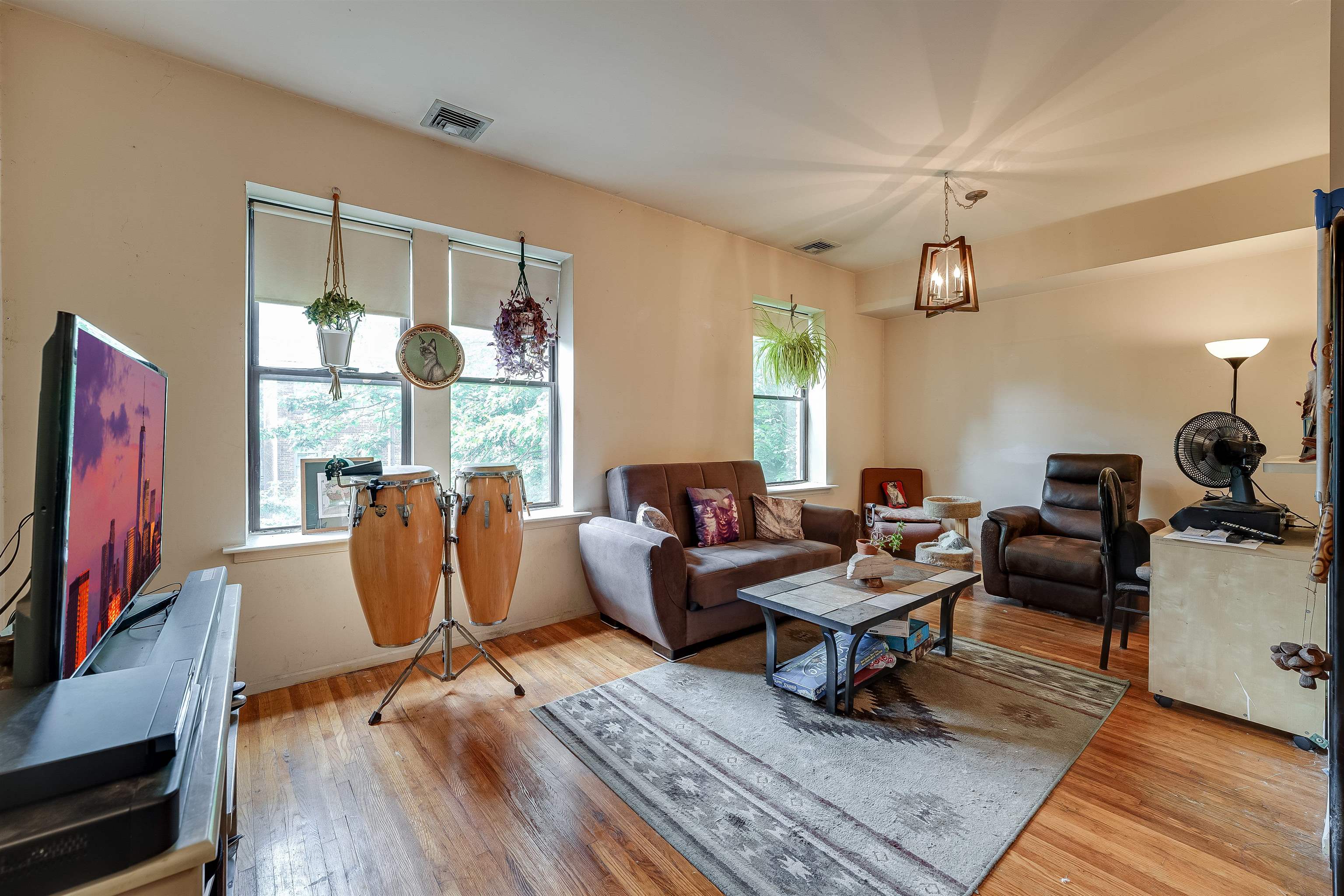 245 8TH ST Unit 303