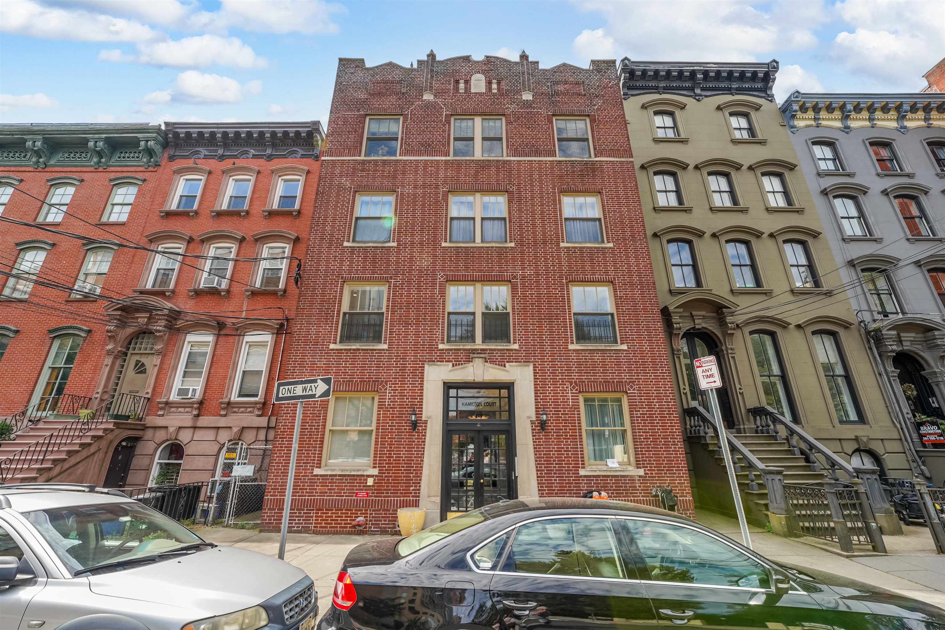 245 8TH ST Unit 303