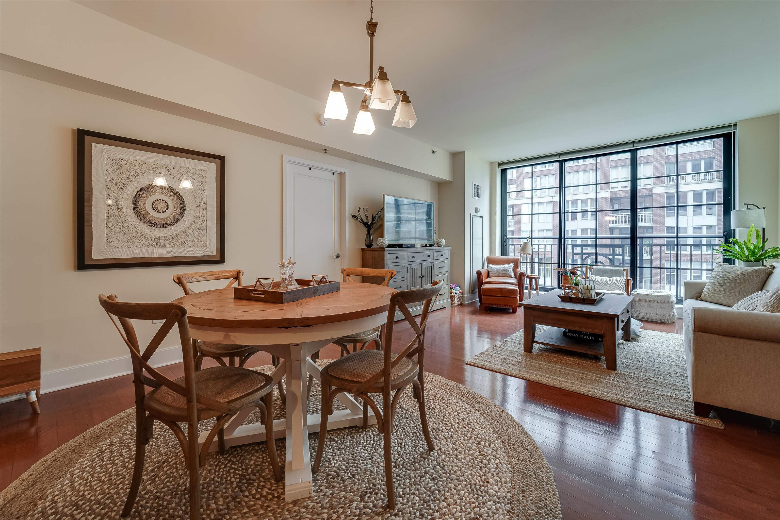 1025 MAXWELL LANE Unit 411