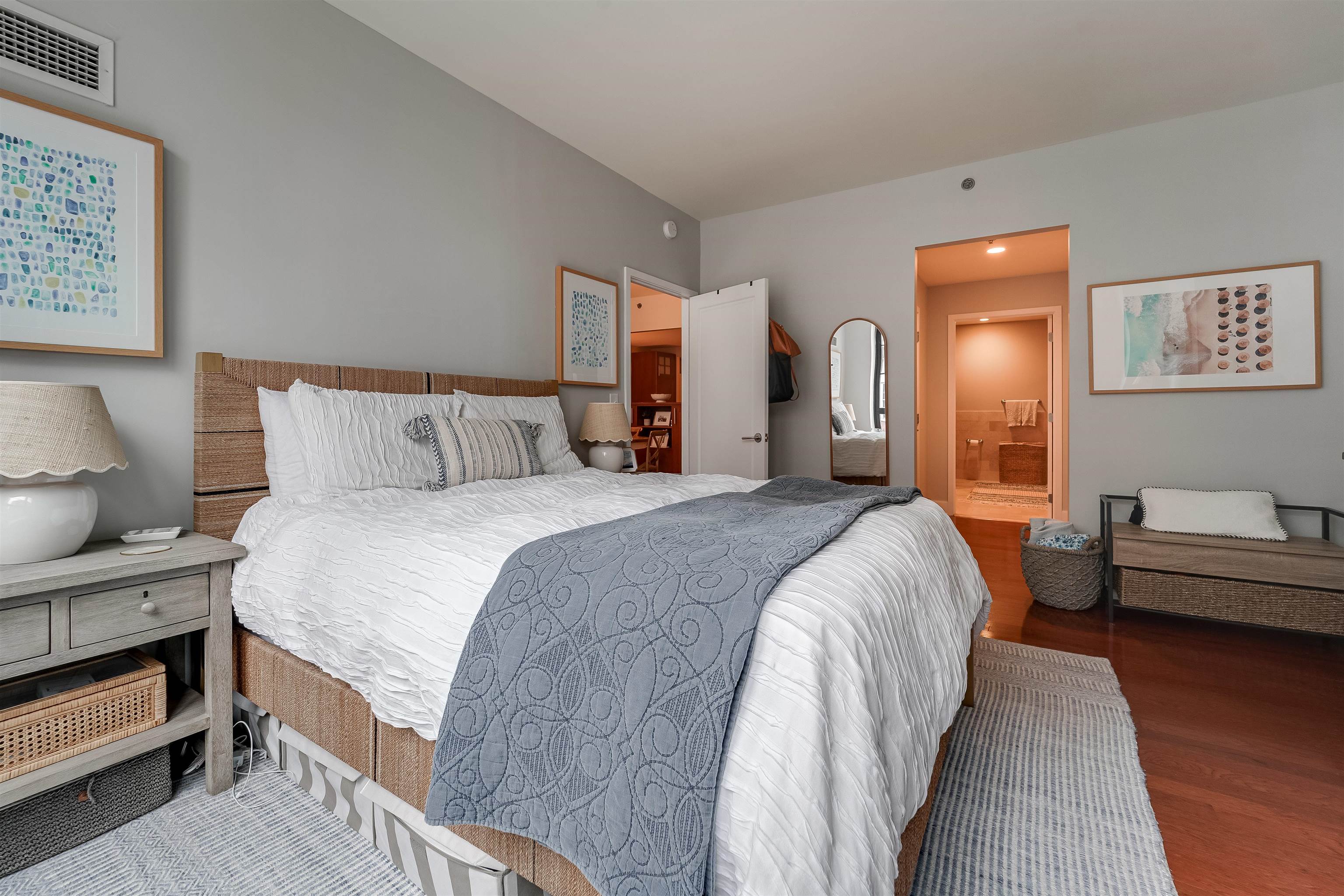 1025 MAXWELL LANE Unit 411