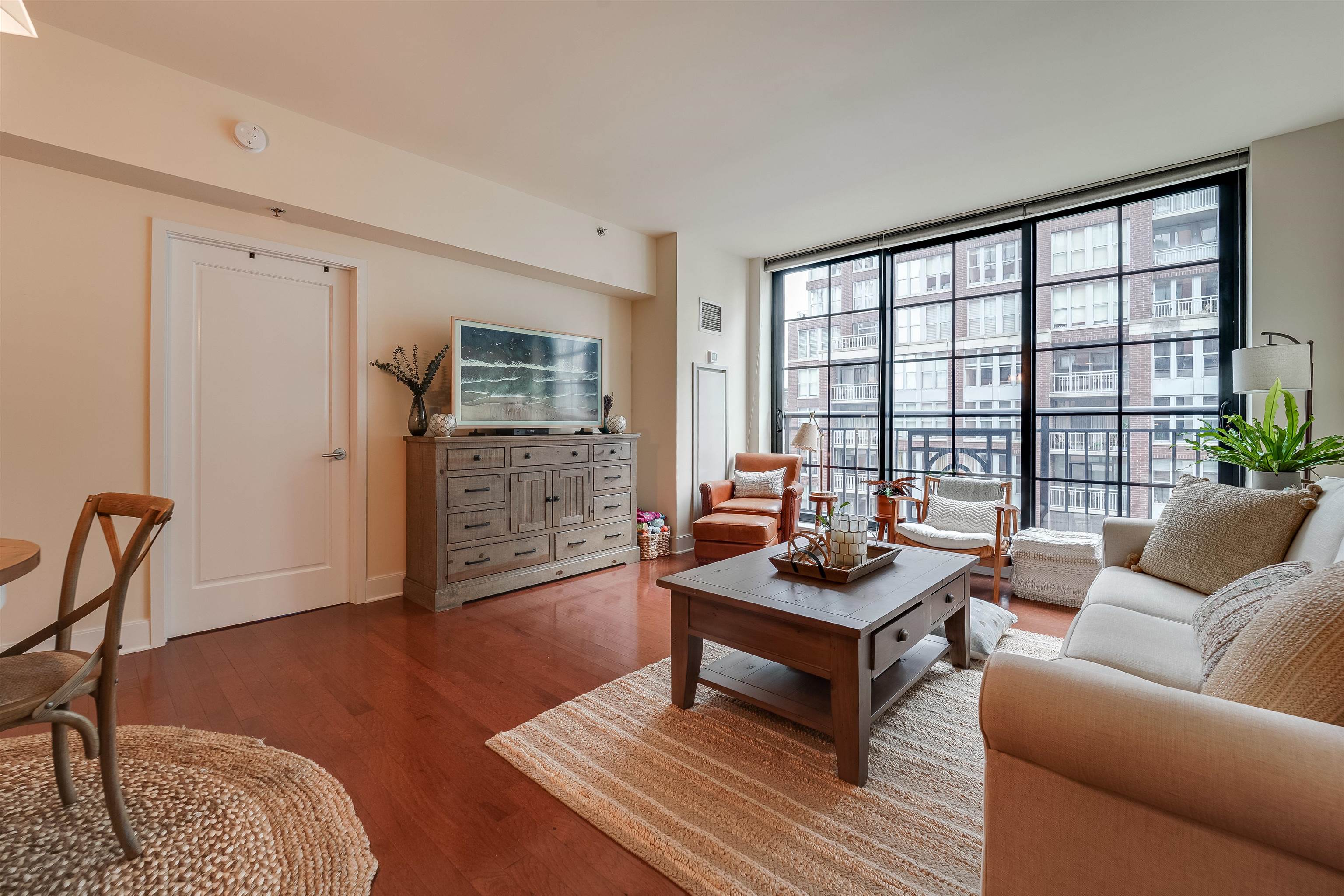 1025 MAXWELL LANE Unit 411
