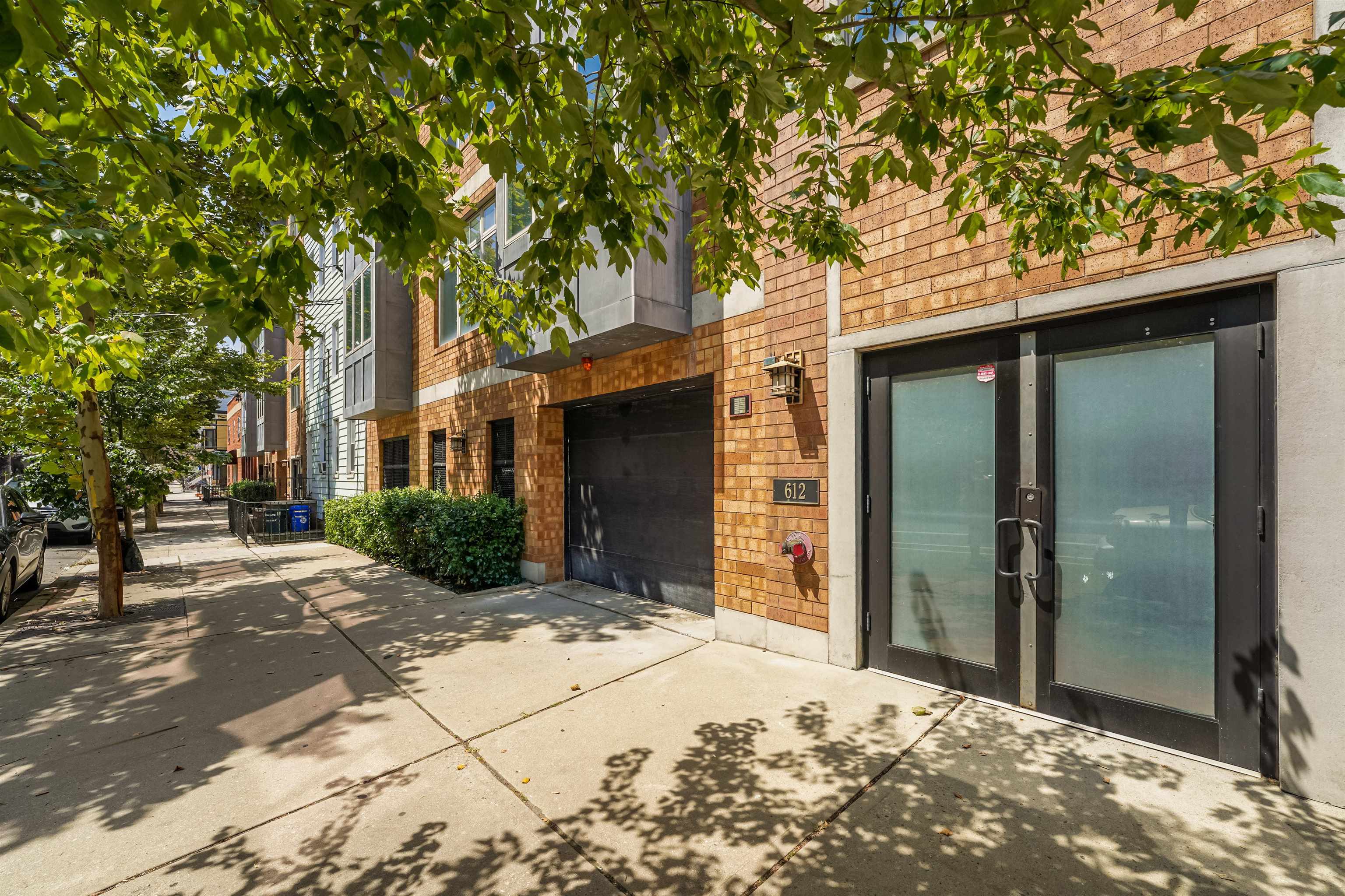 612 ADAMS ST Unit 1