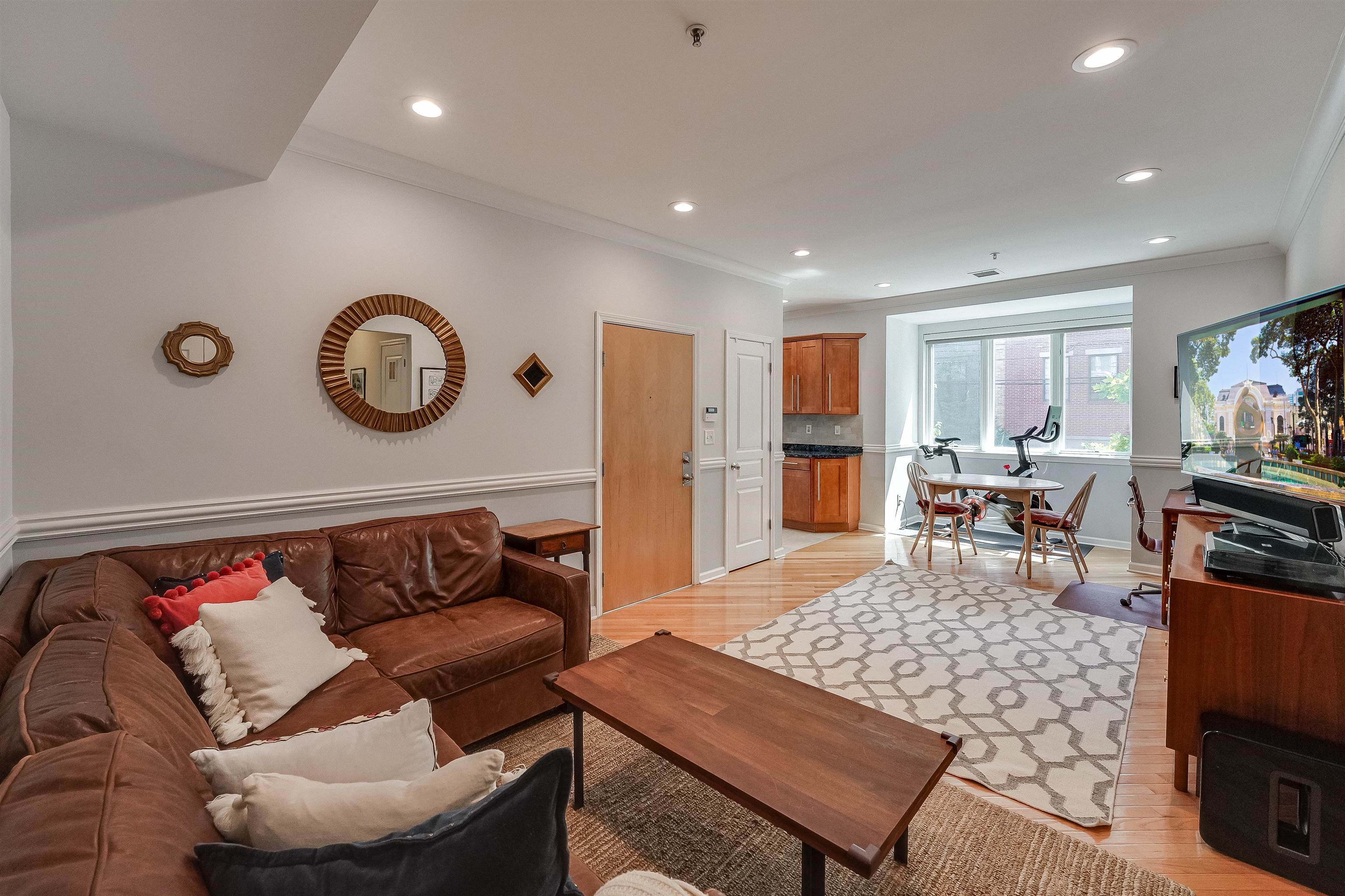 612 ADAMS ST Unit 1