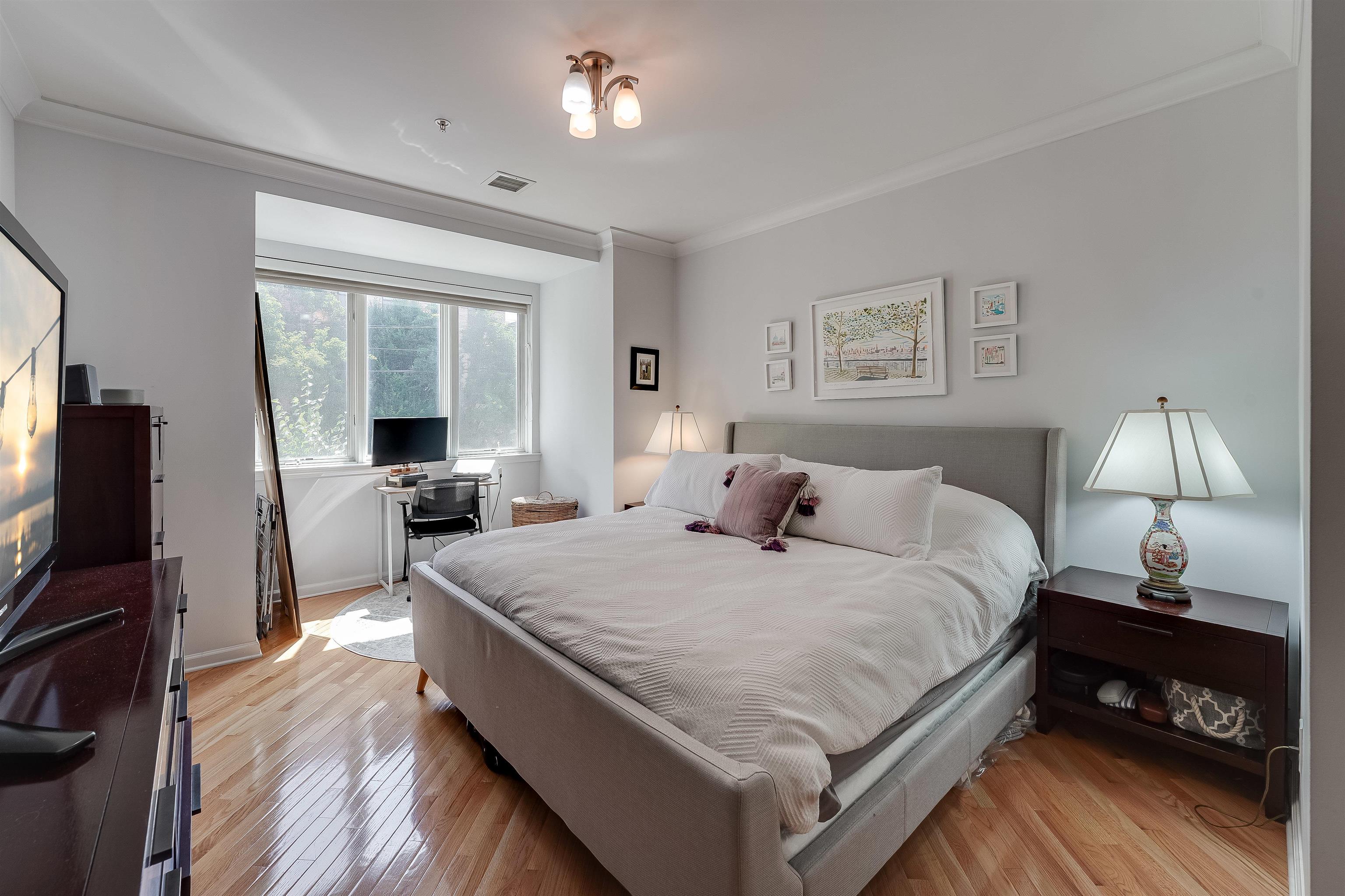 612 ADAMS ST Unit 1