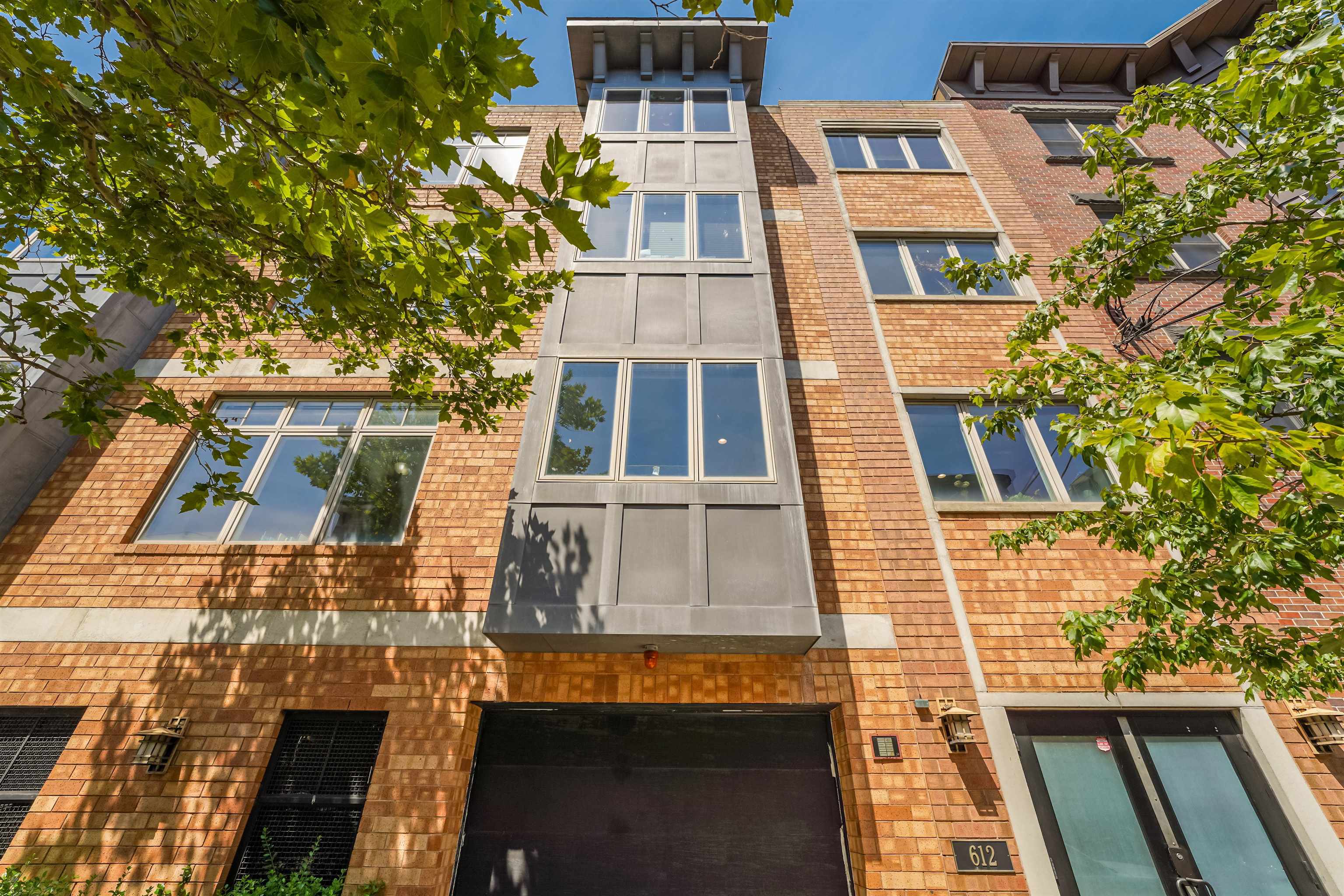612 ADAMS ST Unit 1