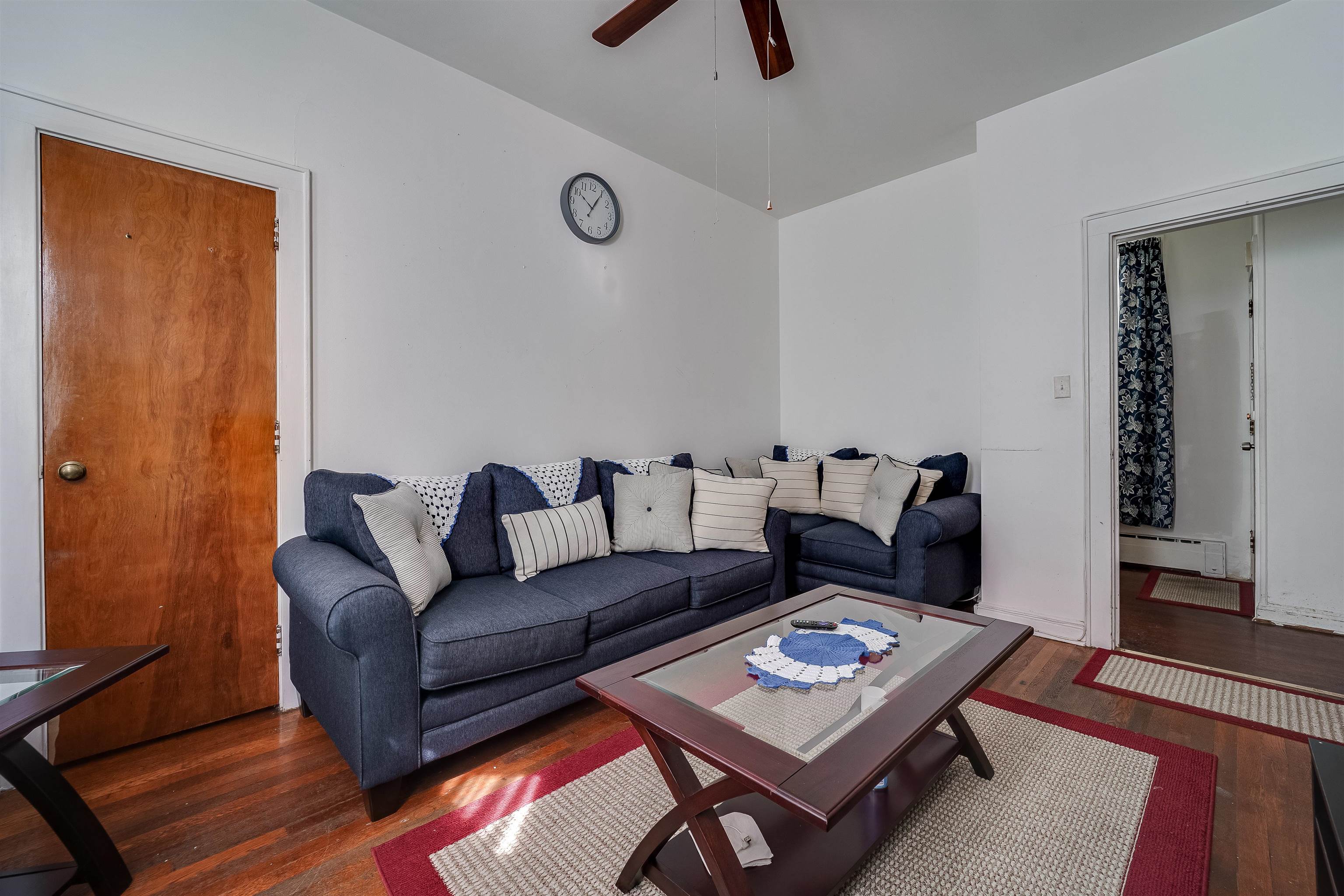 215 CATOR AVE