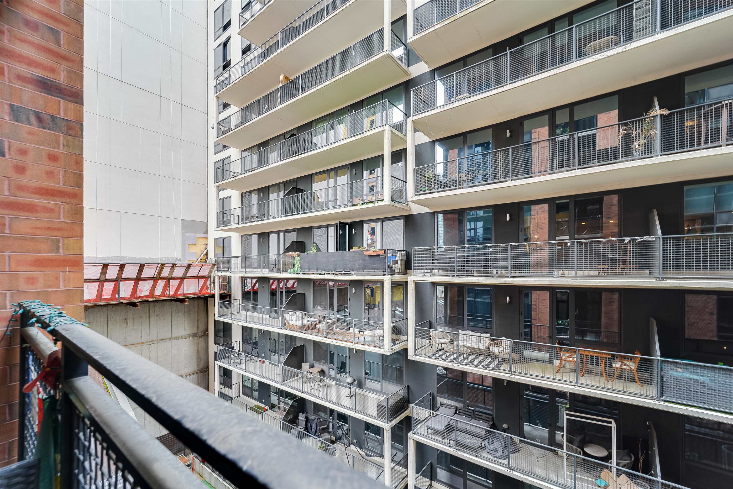 159 2ND ST Unit 402