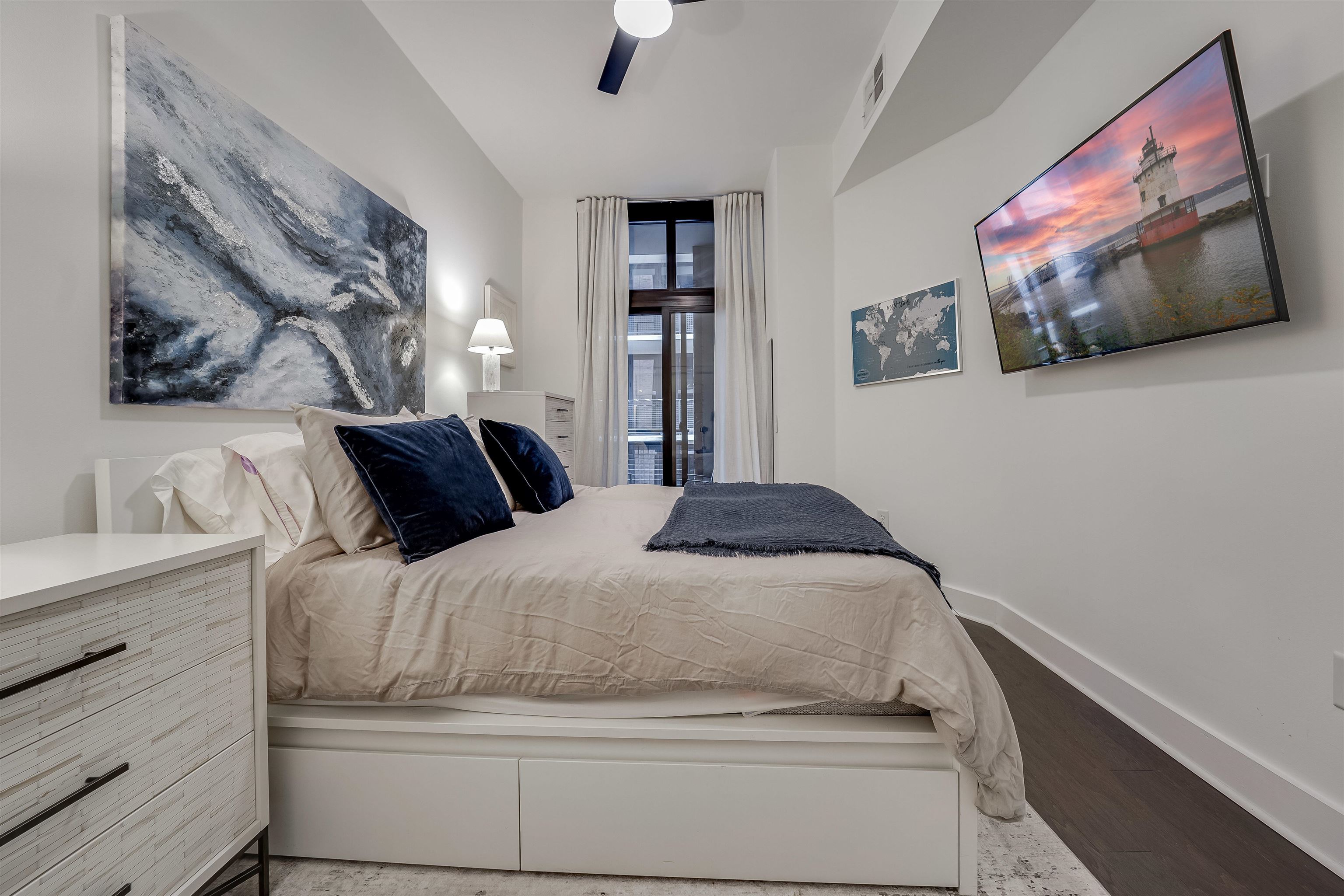 159 2ND ST Unit 402