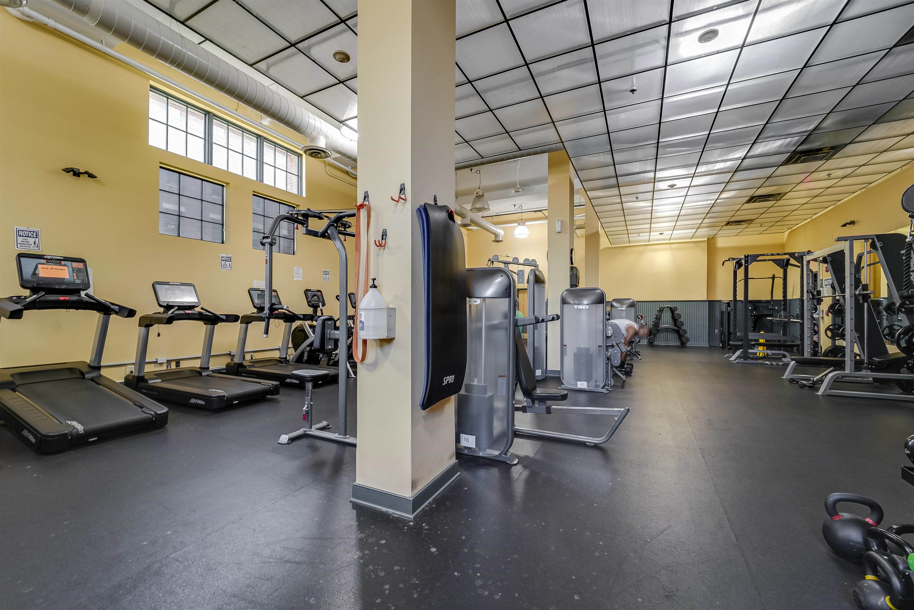 187 WAYNE ST Unit 407C