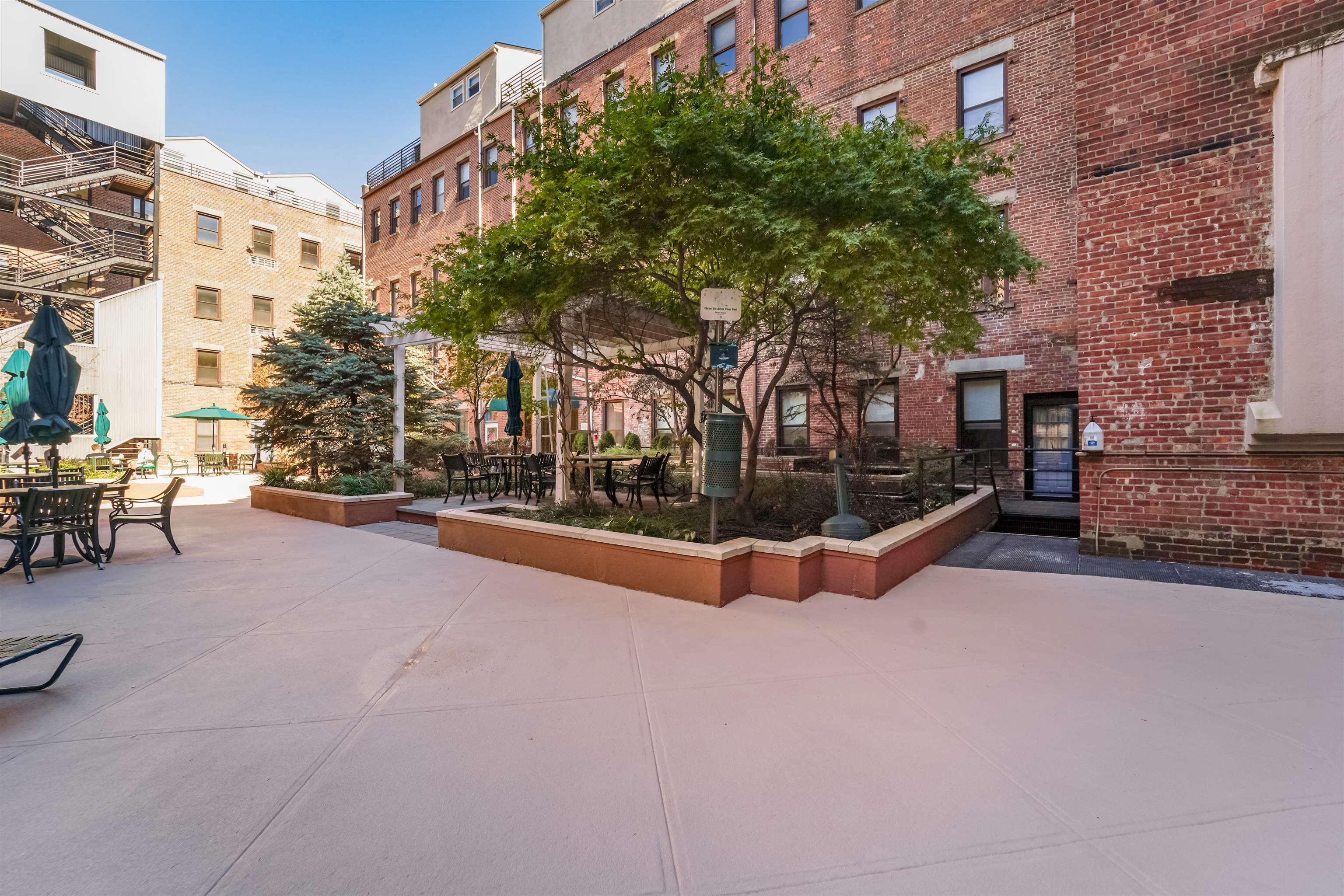187 WAYNE ST Unit 407C