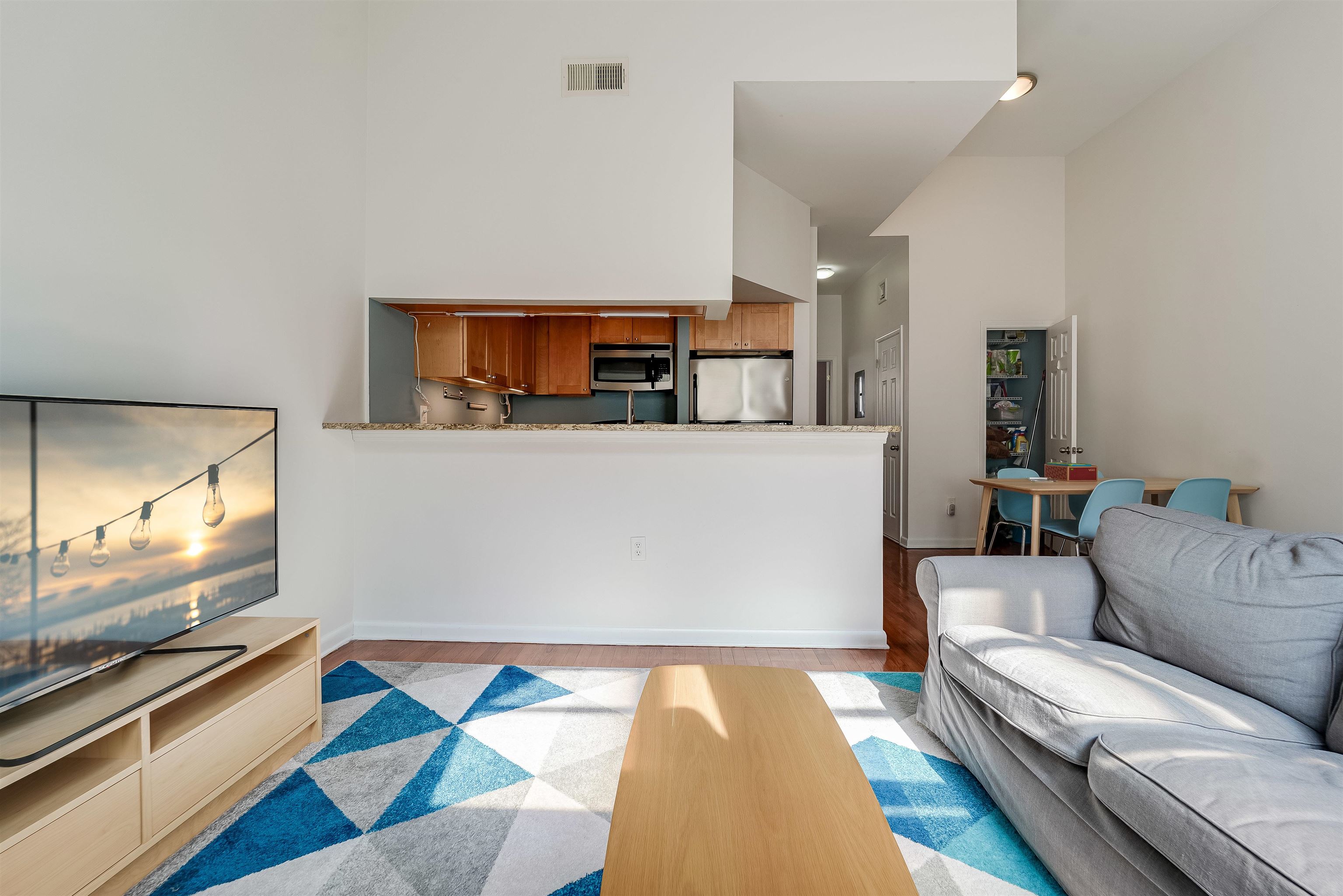 187 WAYNE ST Unit 407C