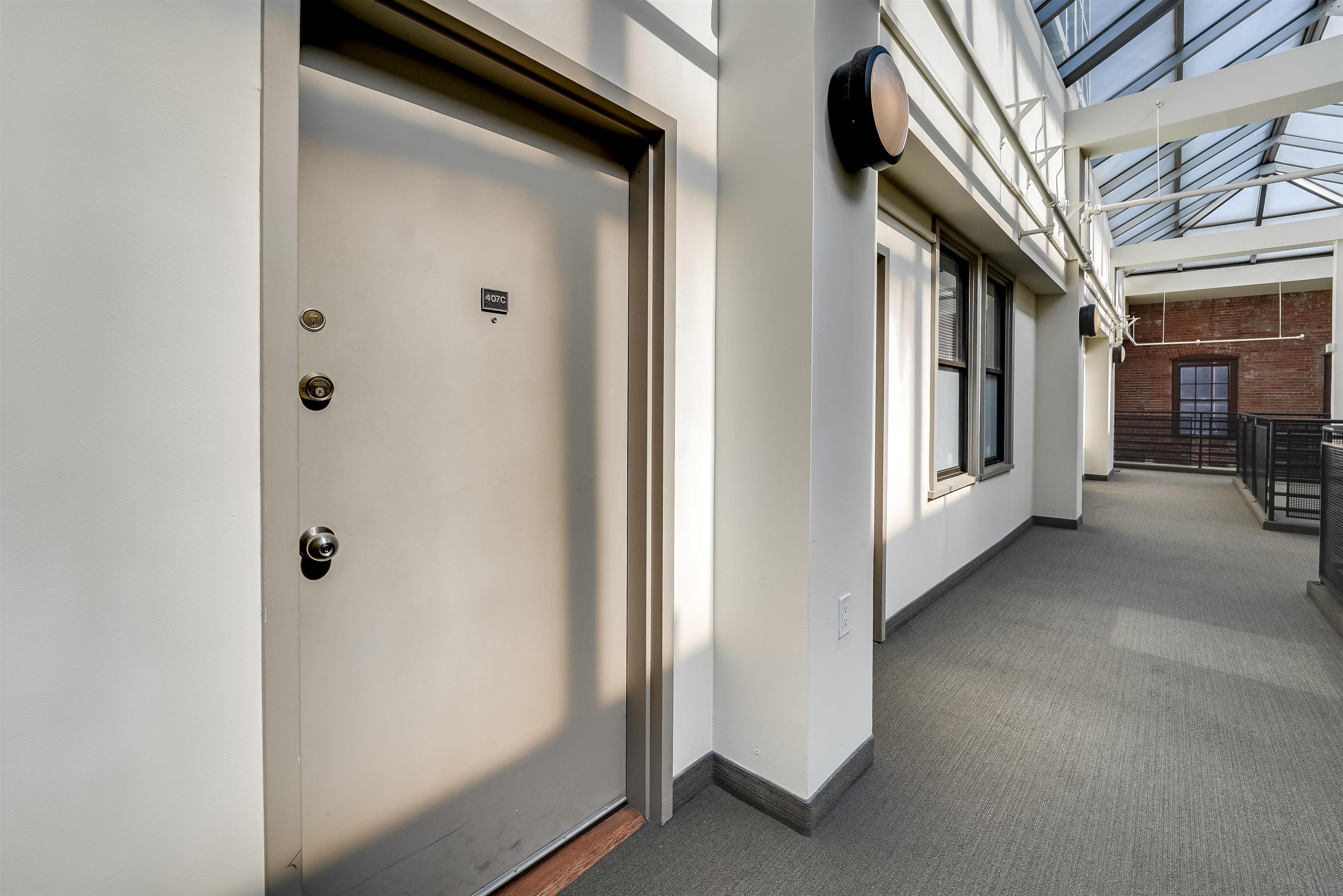187 WAYNE ST Unit 407C