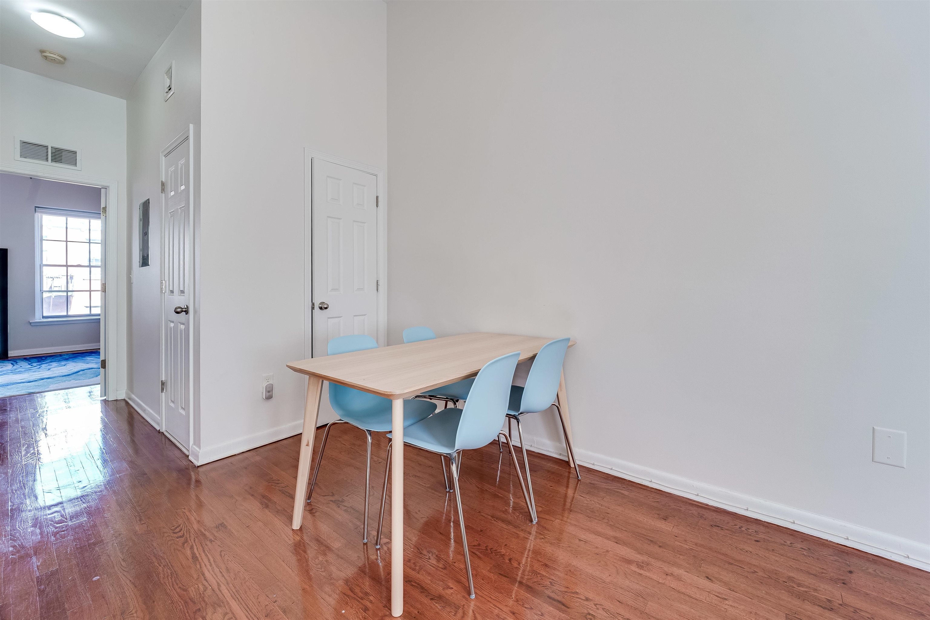 187 WAYNE ST Unit 407C