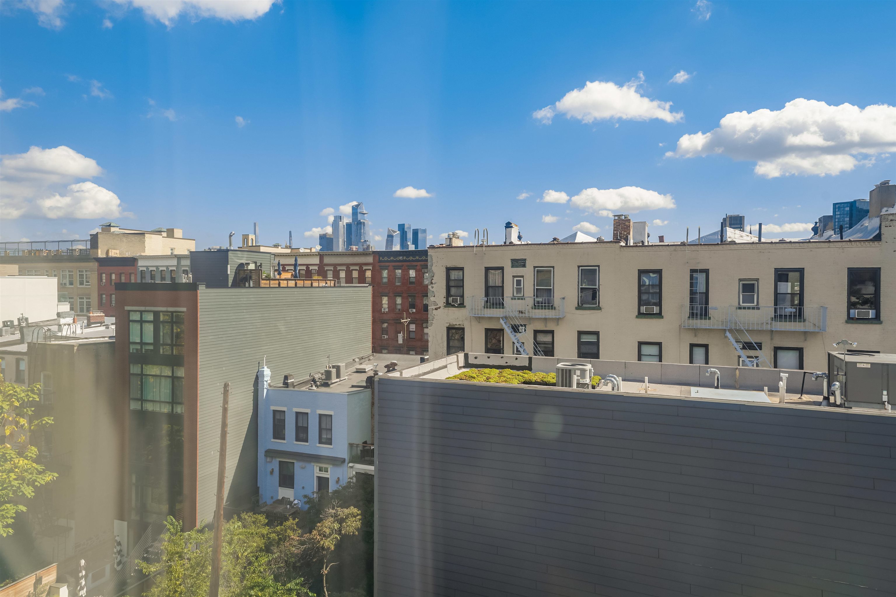 801 WILLOW AVE Unit 5R