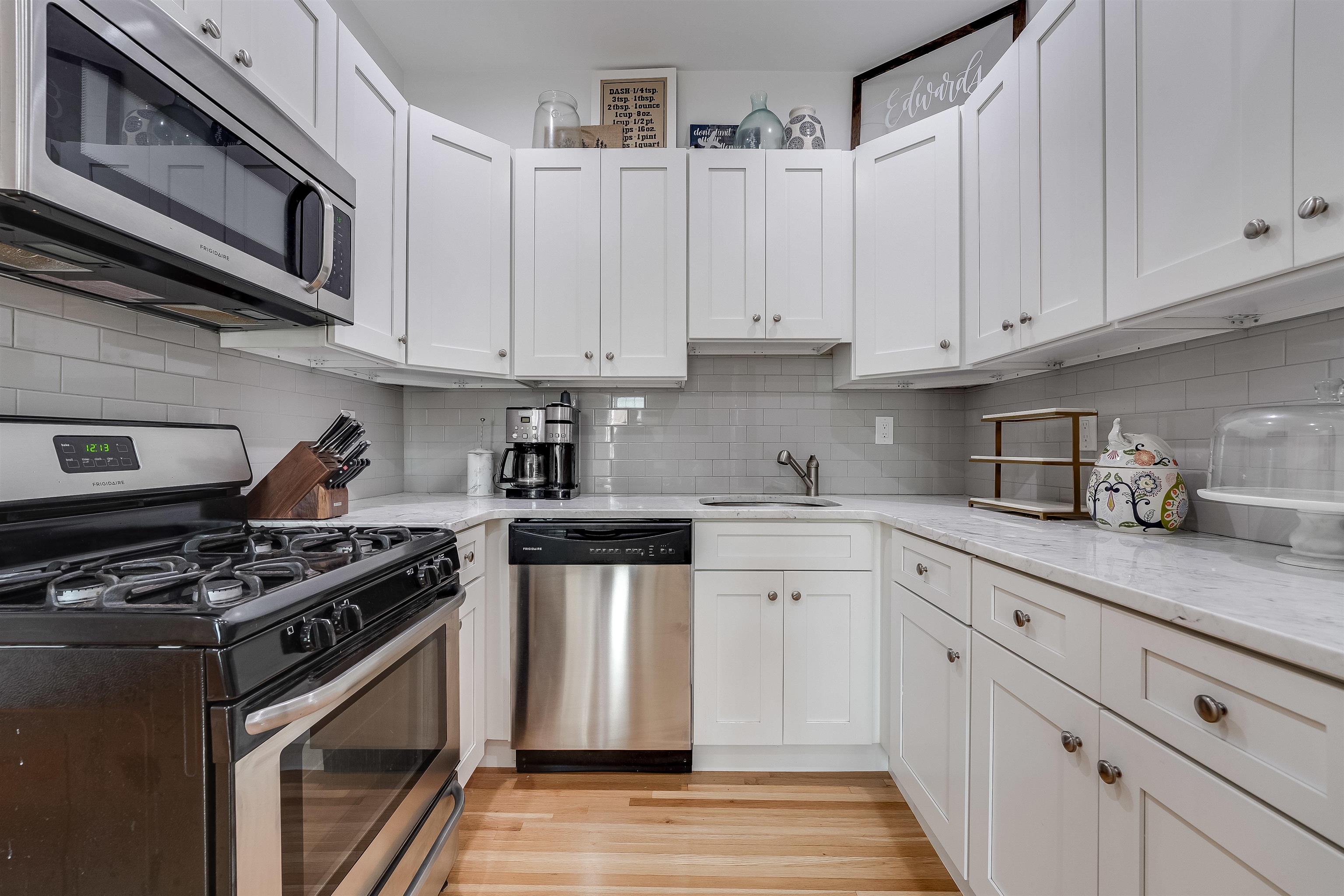 801 WILLOW AVE Unit 5R