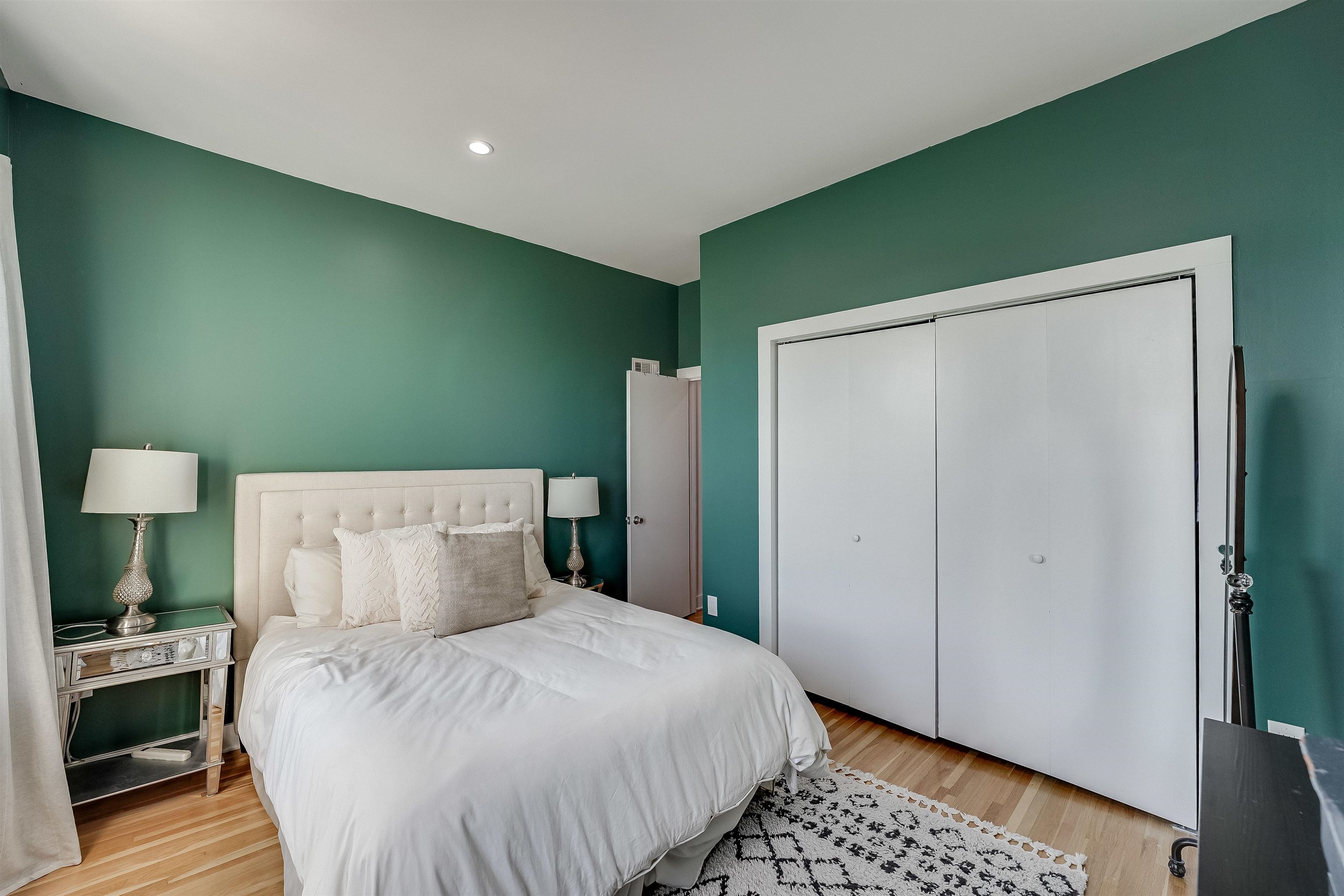 801 WILLOW AVE Unit 5R