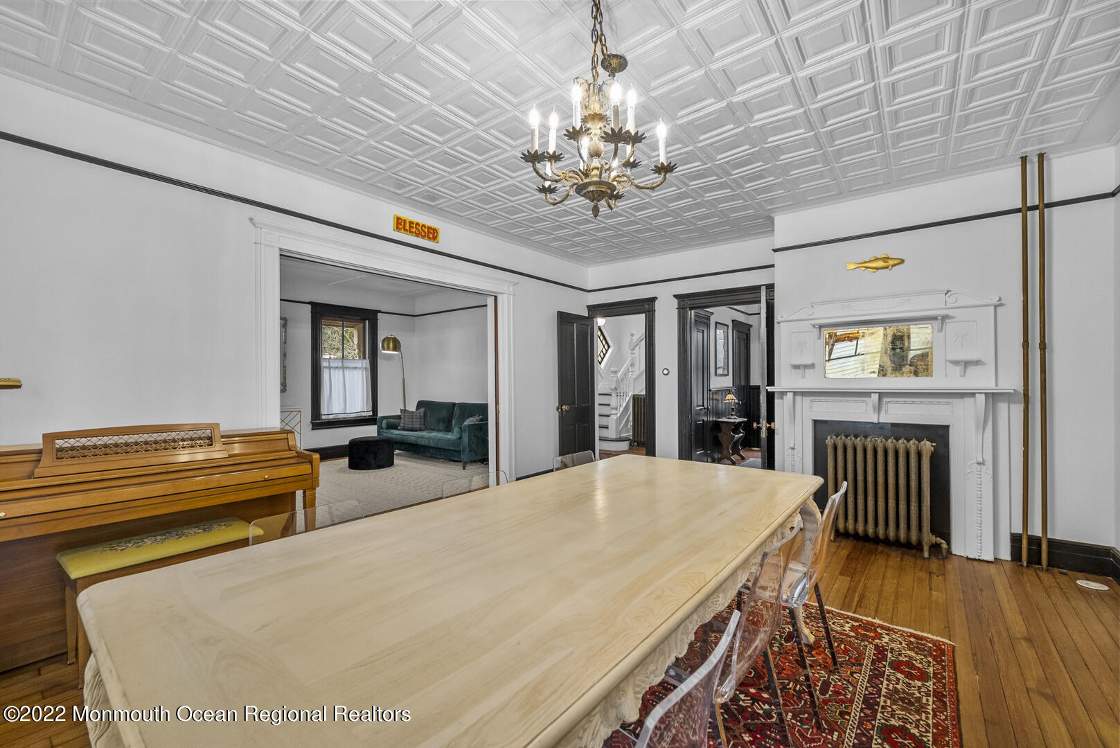 142 Branch Avenue