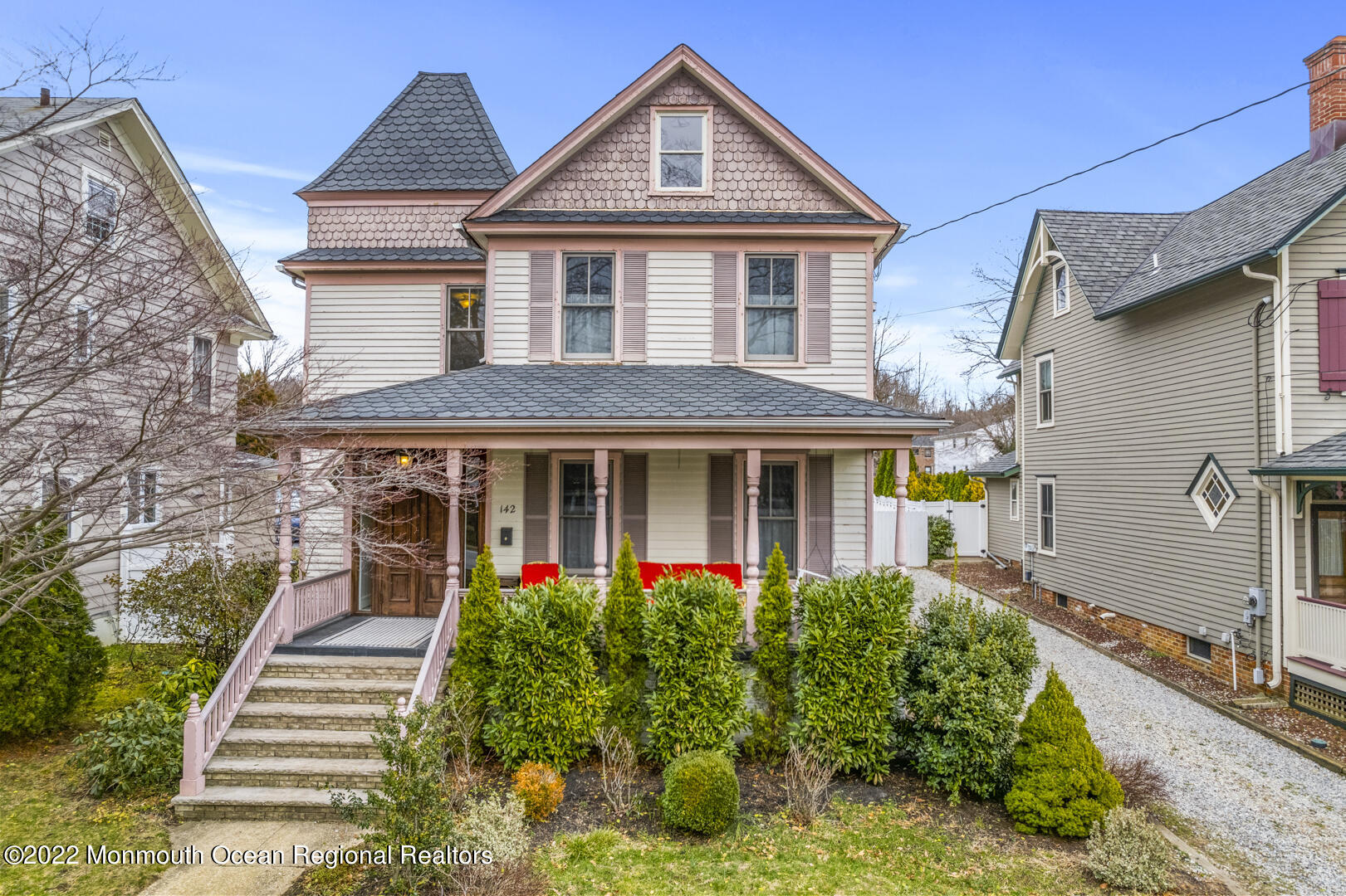 142 Branch Avenue