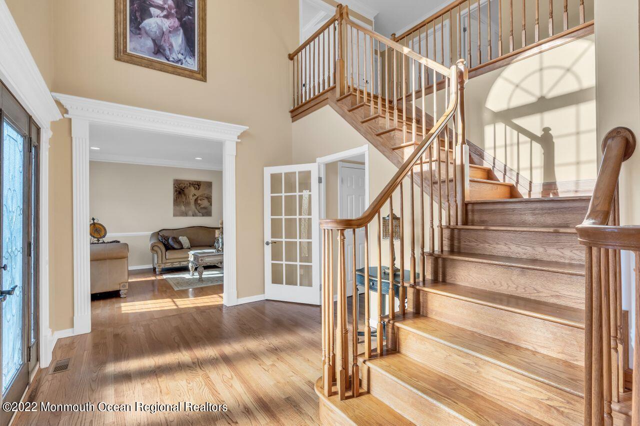 40 Round Hill Drive
