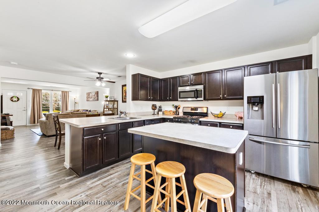 207 Harvest Way