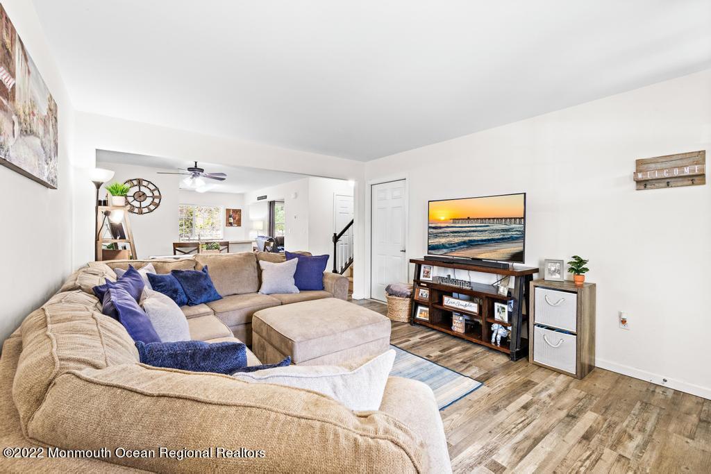 207 Harvest Way