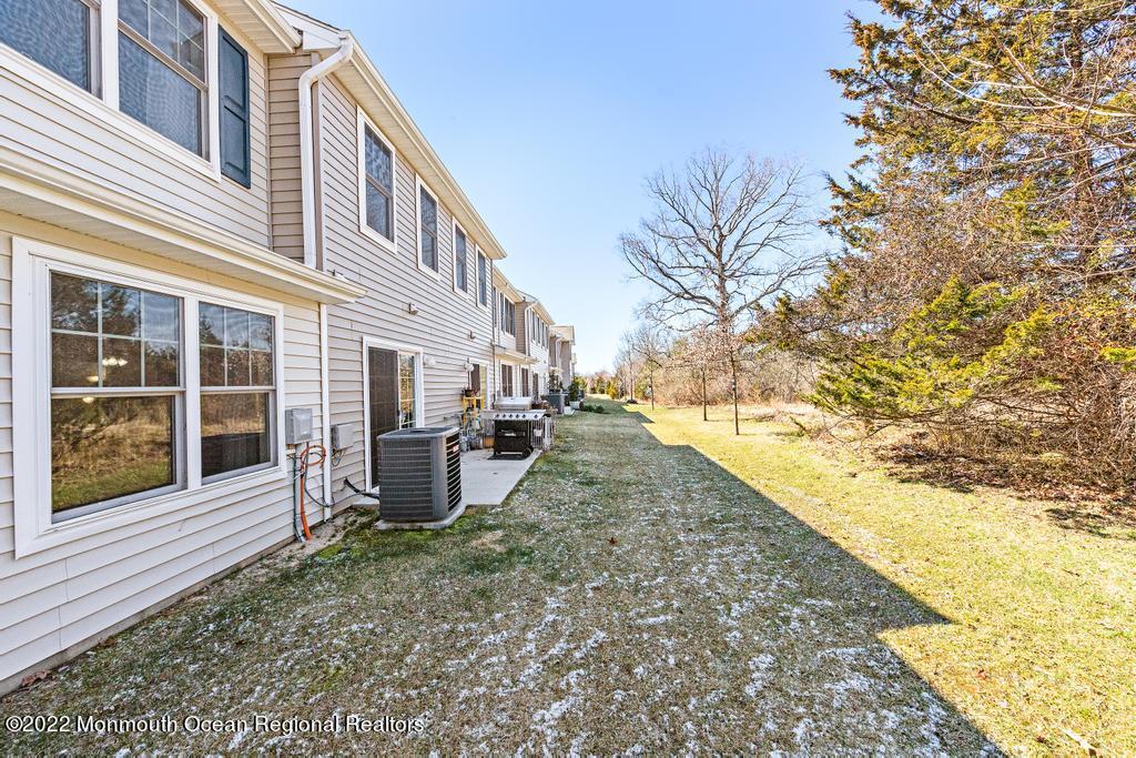 207 Harvest Way