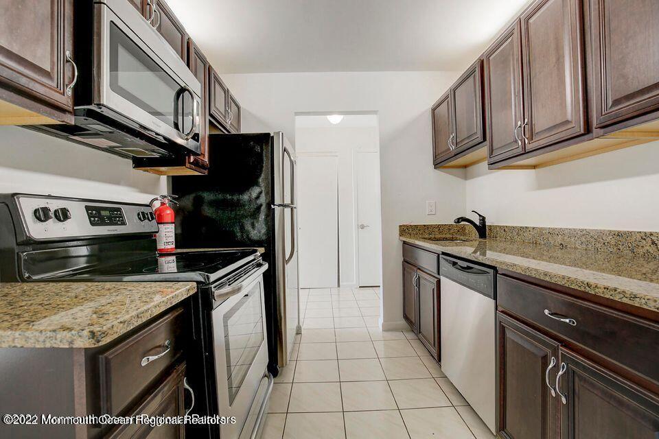 158 Cross Slope Court, H