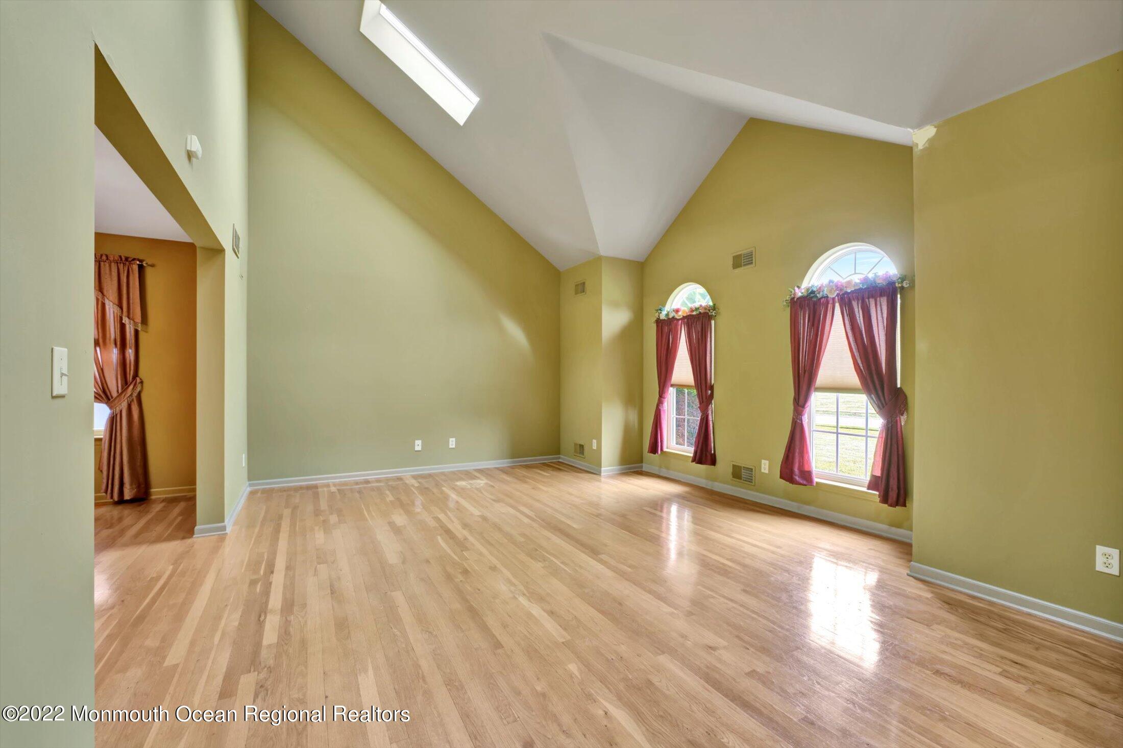 284 Warren Drive