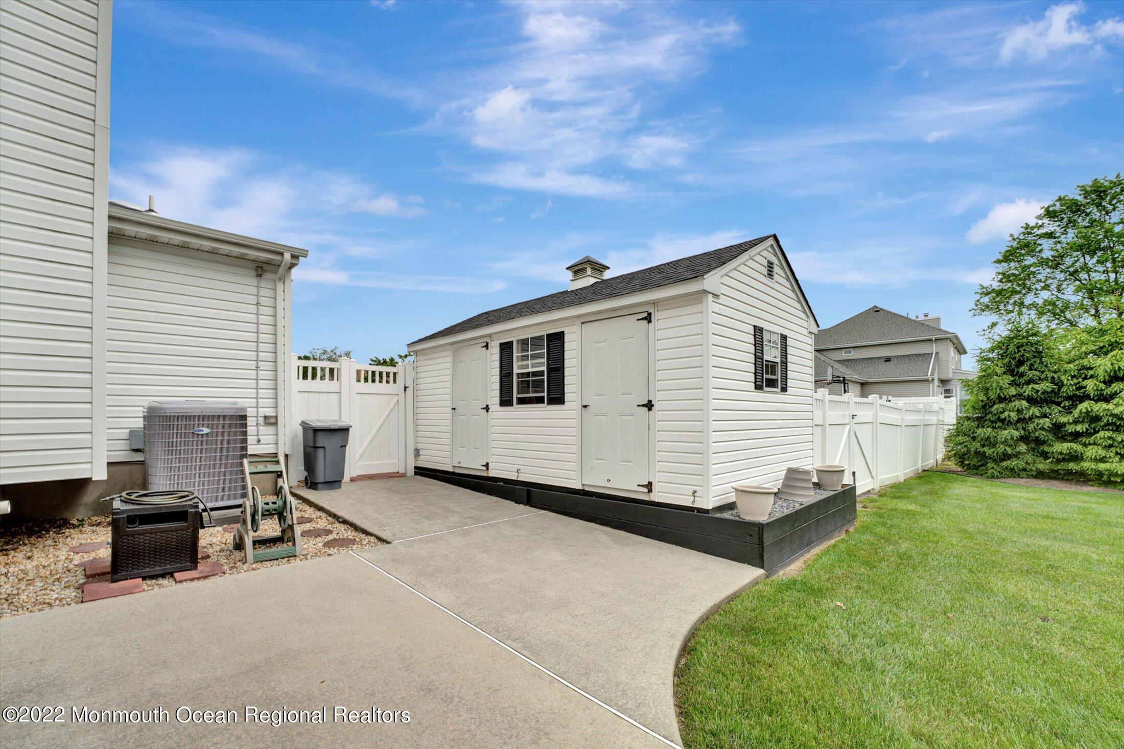 284 Warren Drive