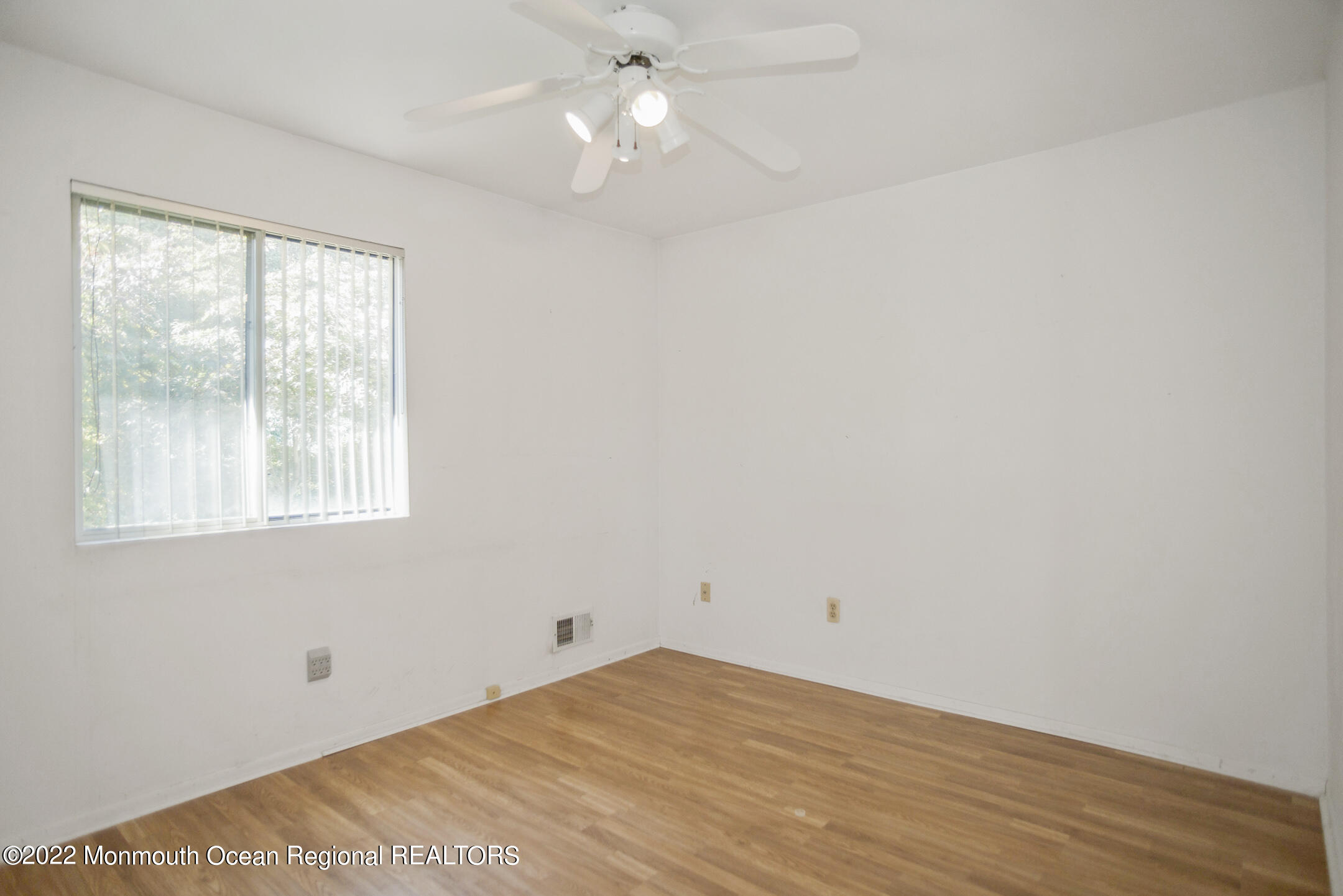 315 Shore Drive, A