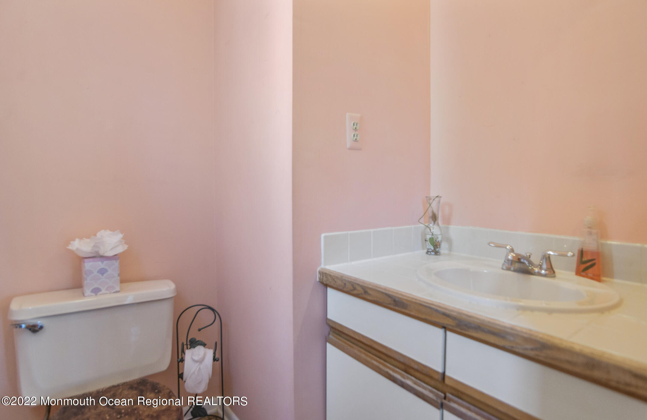 315 Shore Drive, A
