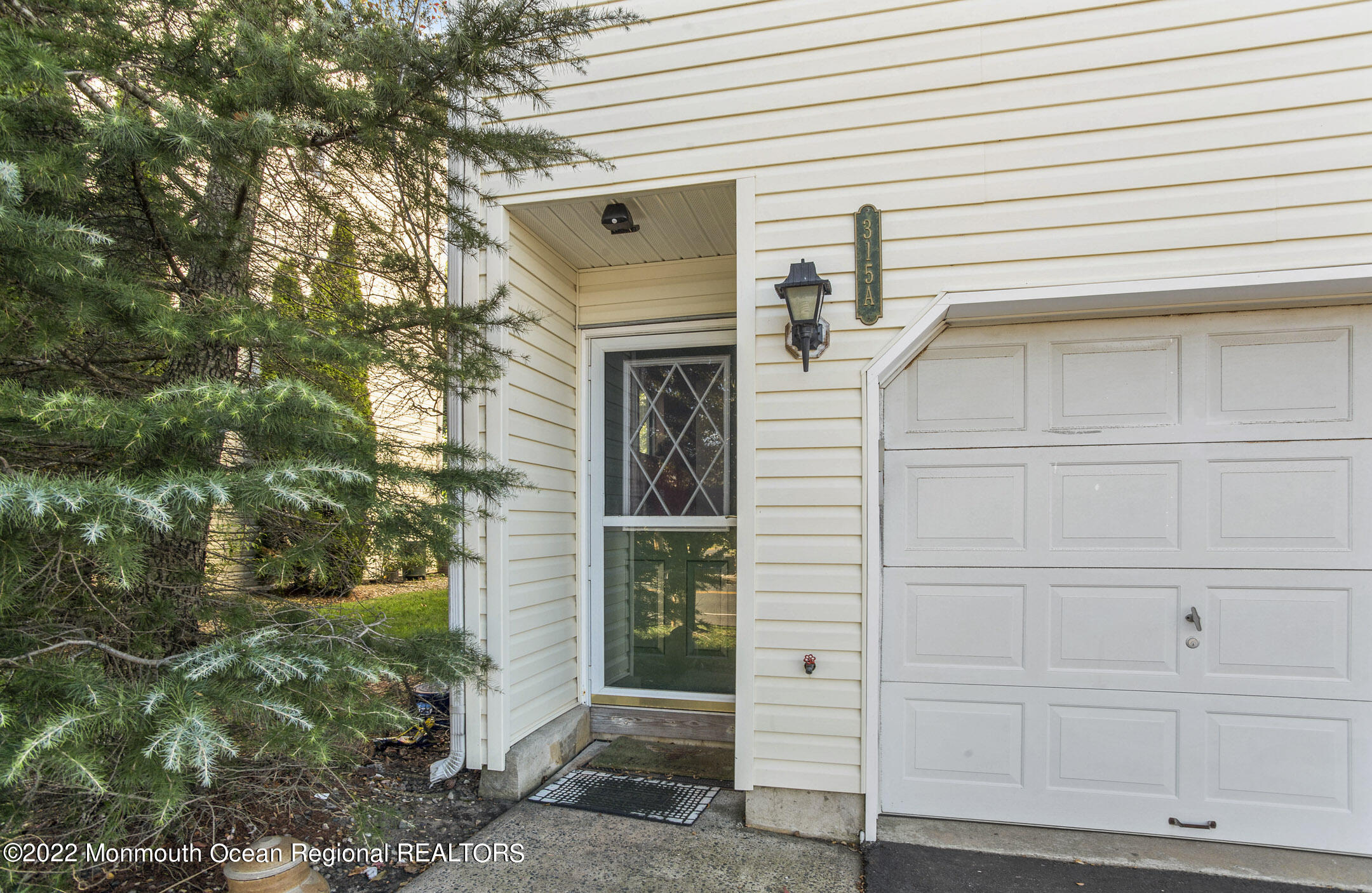 315 Shore Drive, A