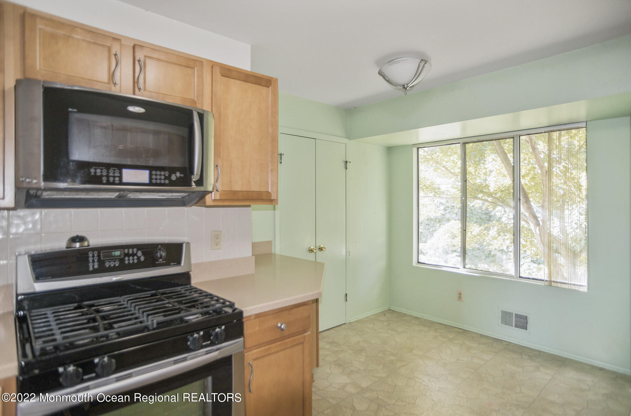 315 Shore Drive, A